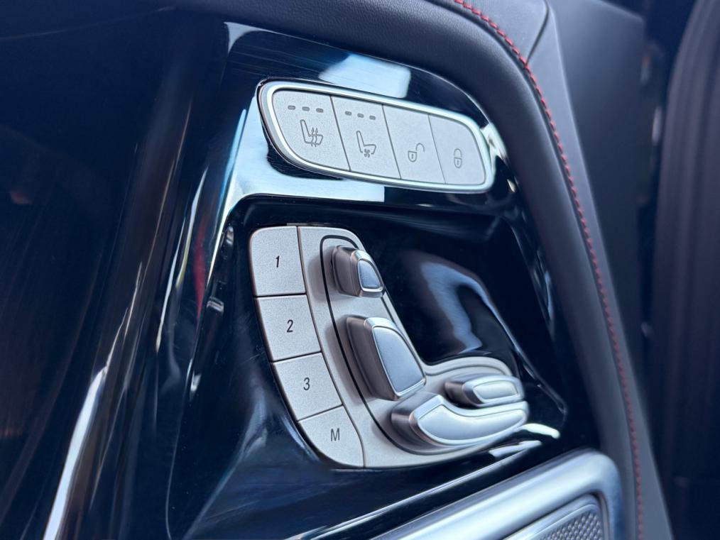 MERCEDES-BENZ G 500 AMG Line-image-4