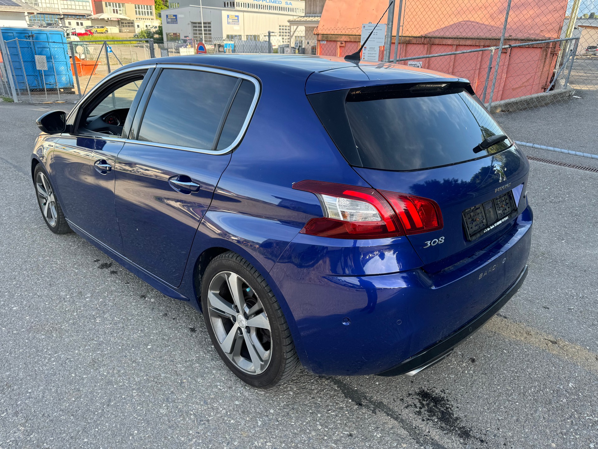 PEUGEOT 308 1.2 THP GT Line Automatic-image-4
