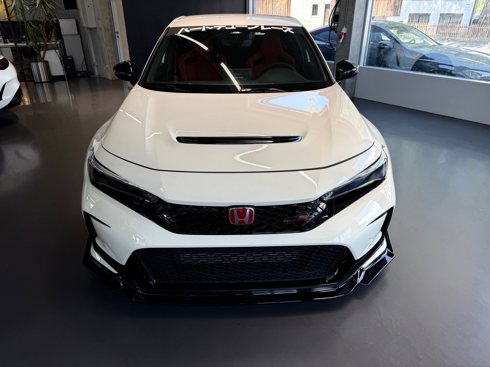HONDA Civic 2.0 i-VTEC Type R-showroom-element-1