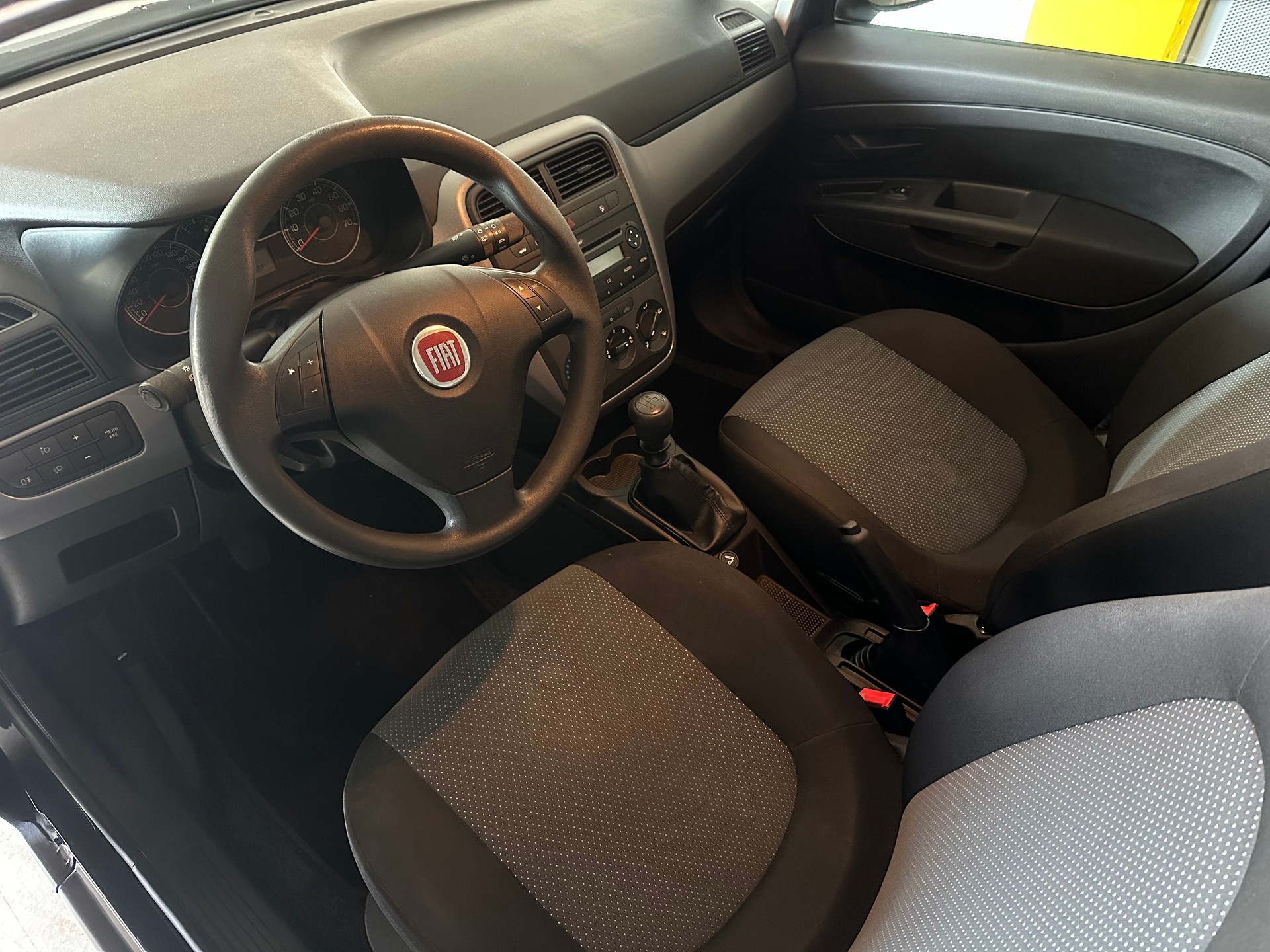 FIAT Punto 1.2 Actual-image-4