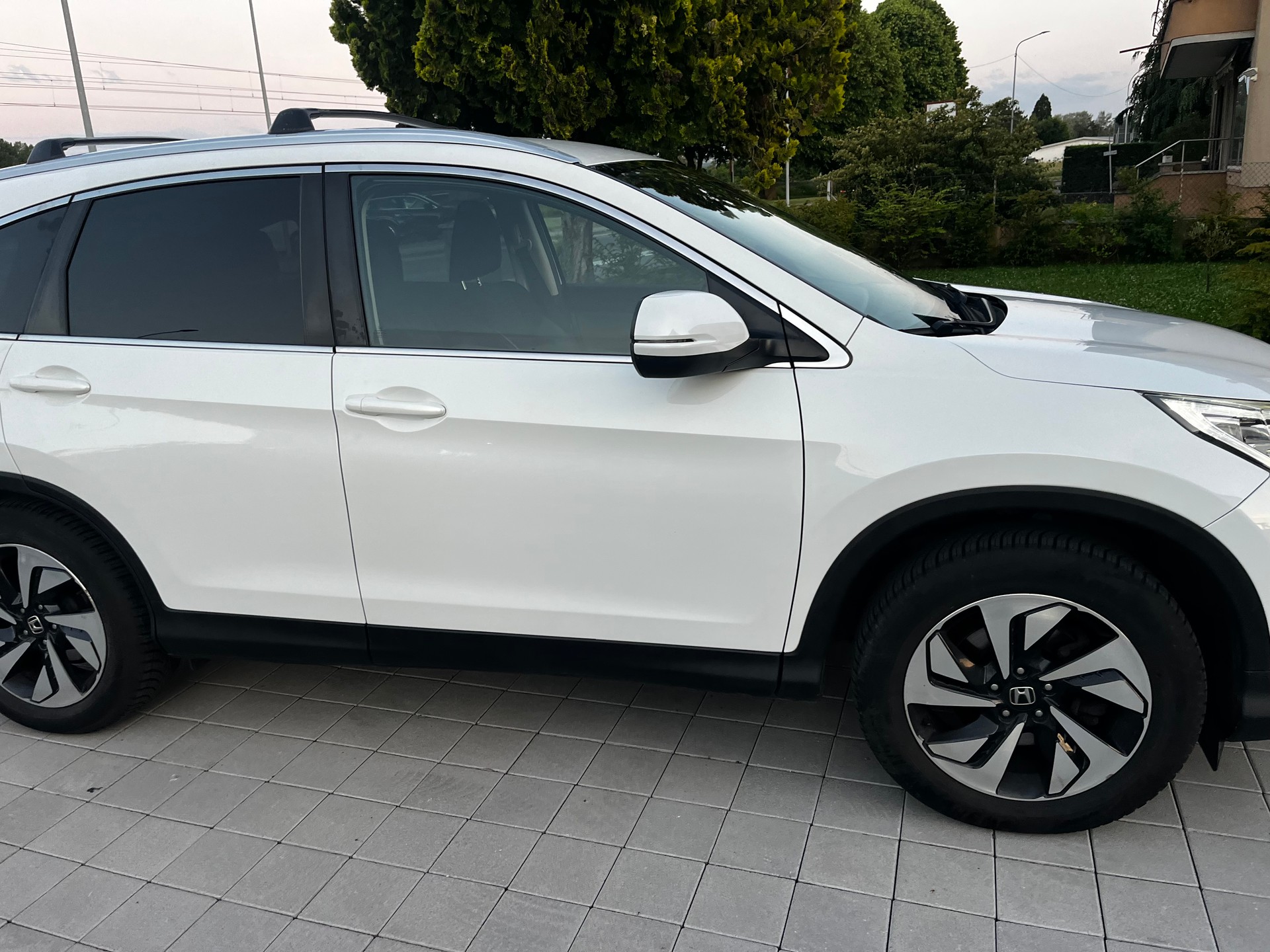 HONDA CR-V 1.6 i-DTEC Lifestyle 4WD Automatic-image-7