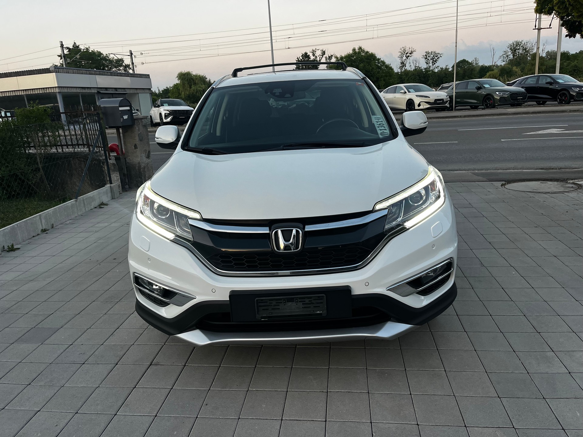 HONDA CR-V 1.6 i-DTEC Lifestyle 4WD Automatic-image-1