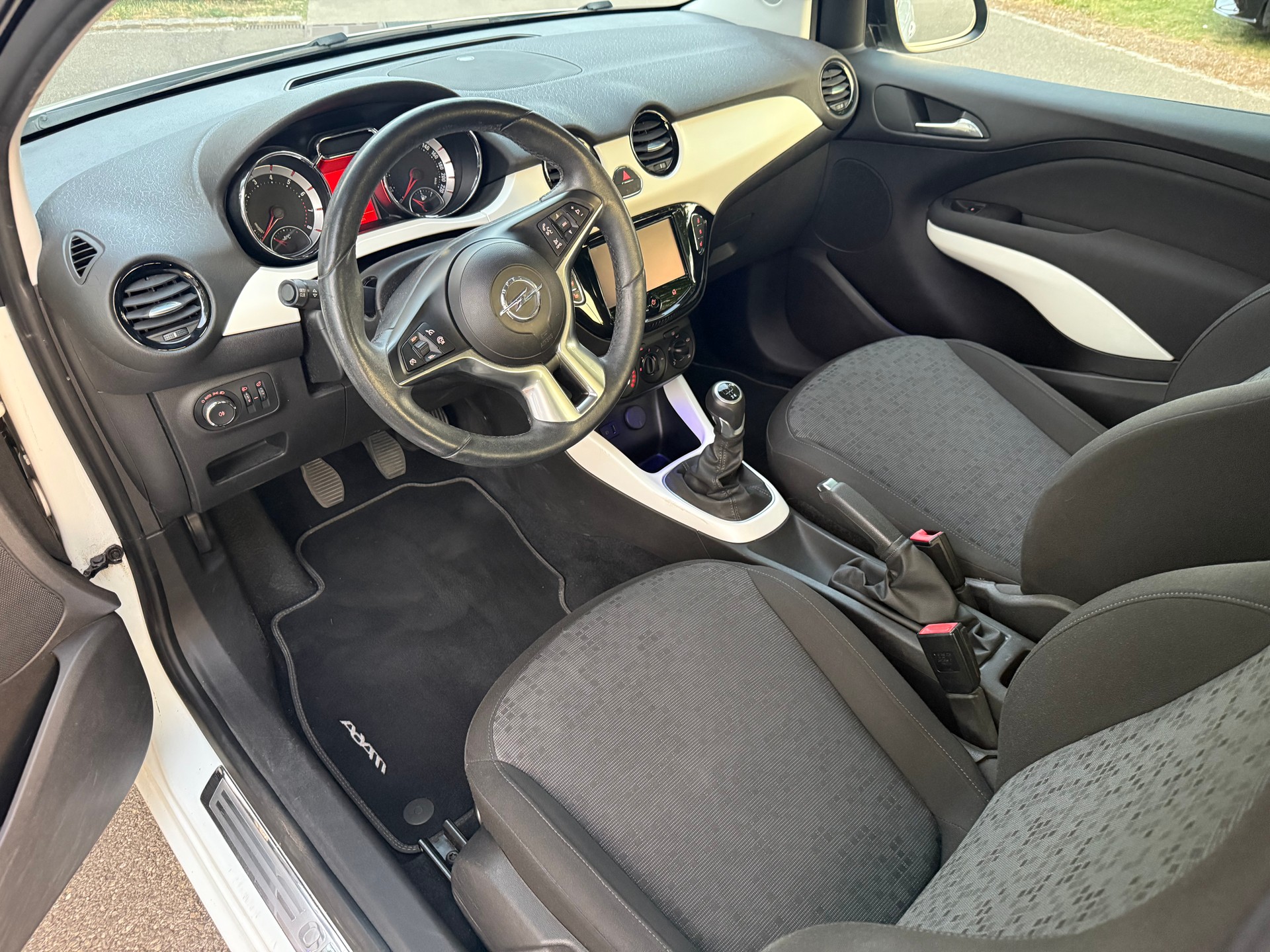 OPEL Adam 1.4 ecoFLEX Stars-image-8