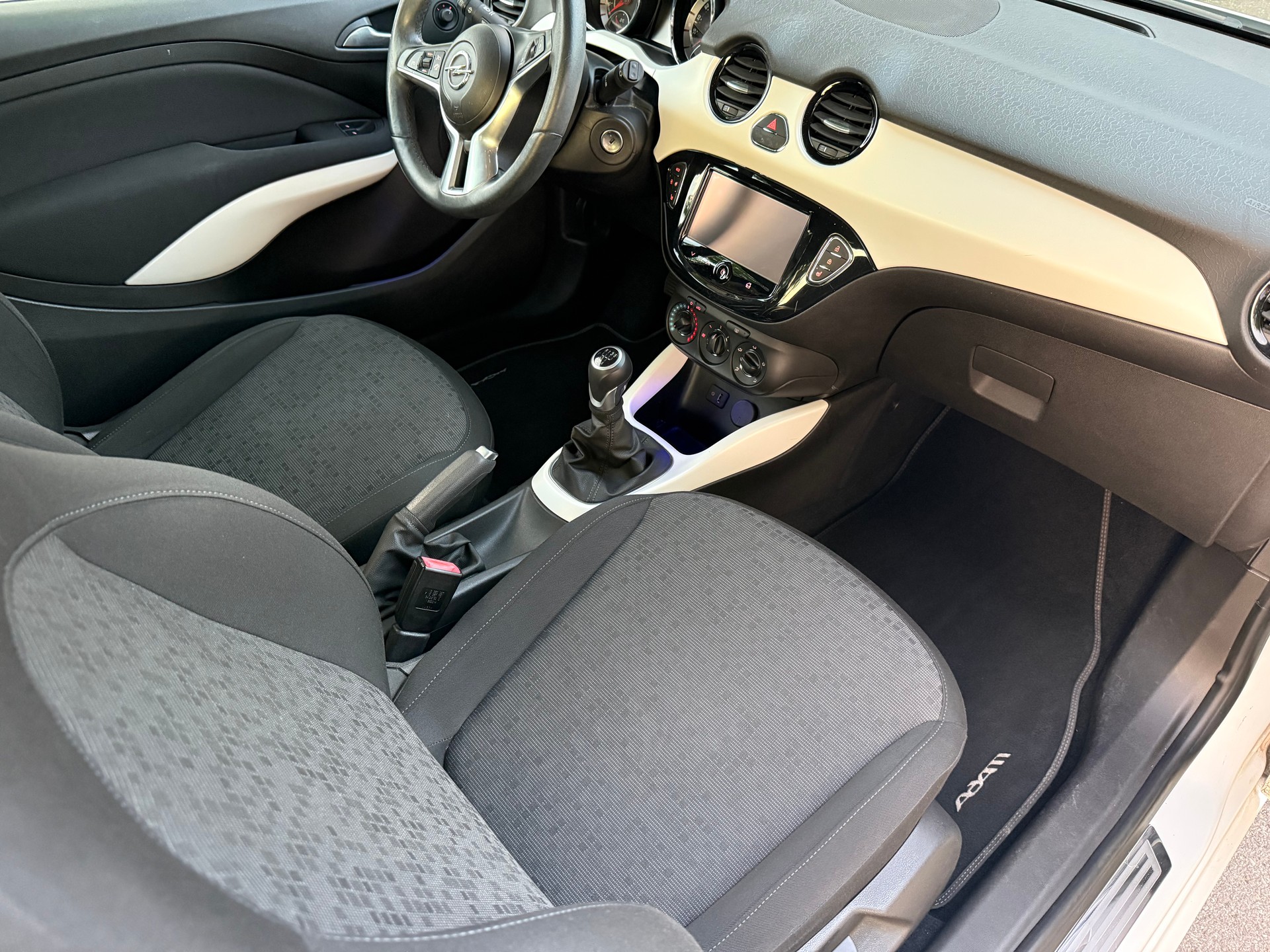OPEL Adam 1.4 ecoFLEX Stars-image-11