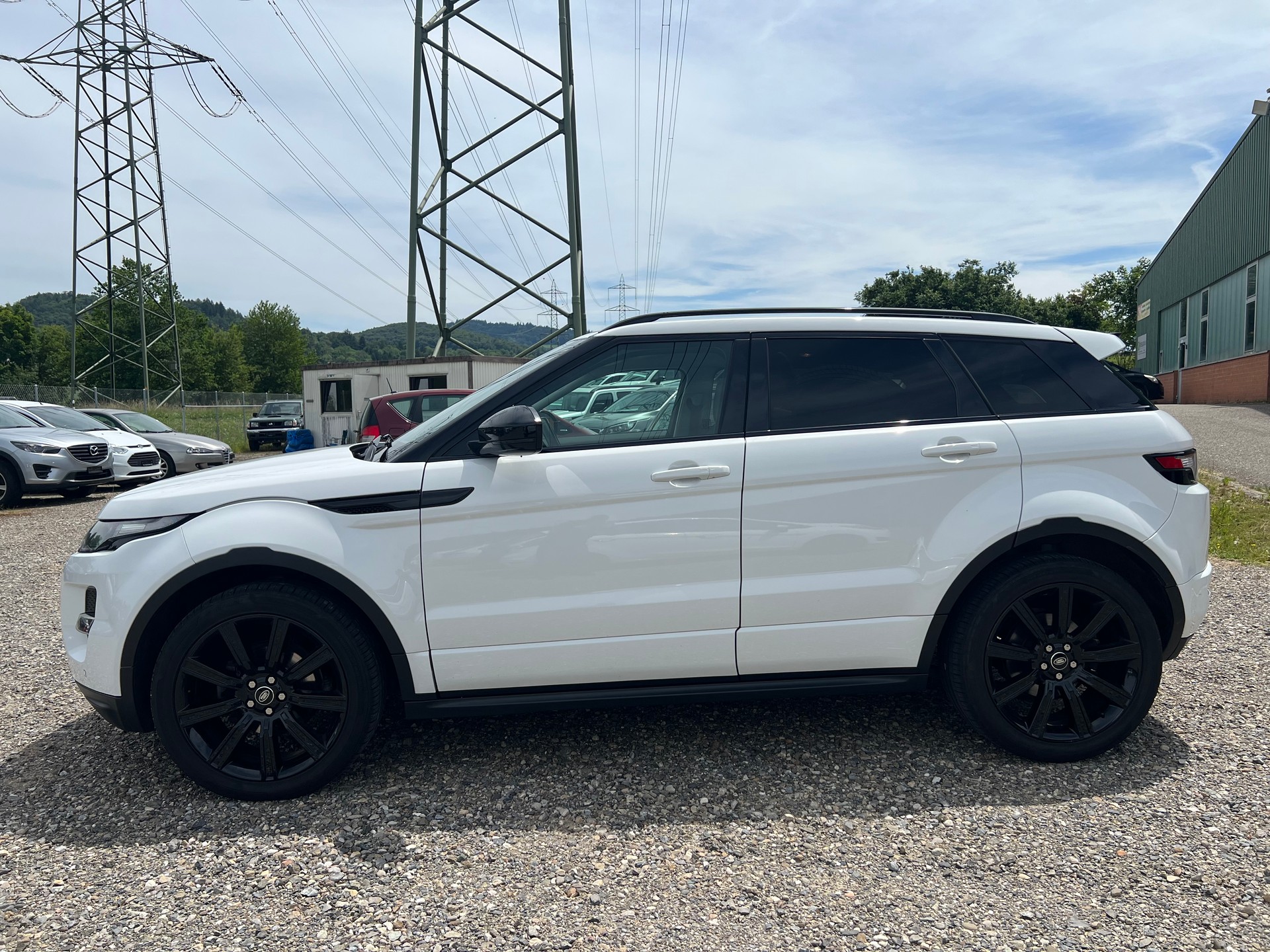 LAND ROVER Range Rover Evoque 2.0 Si4 Pure AT9-showroom-element-3
