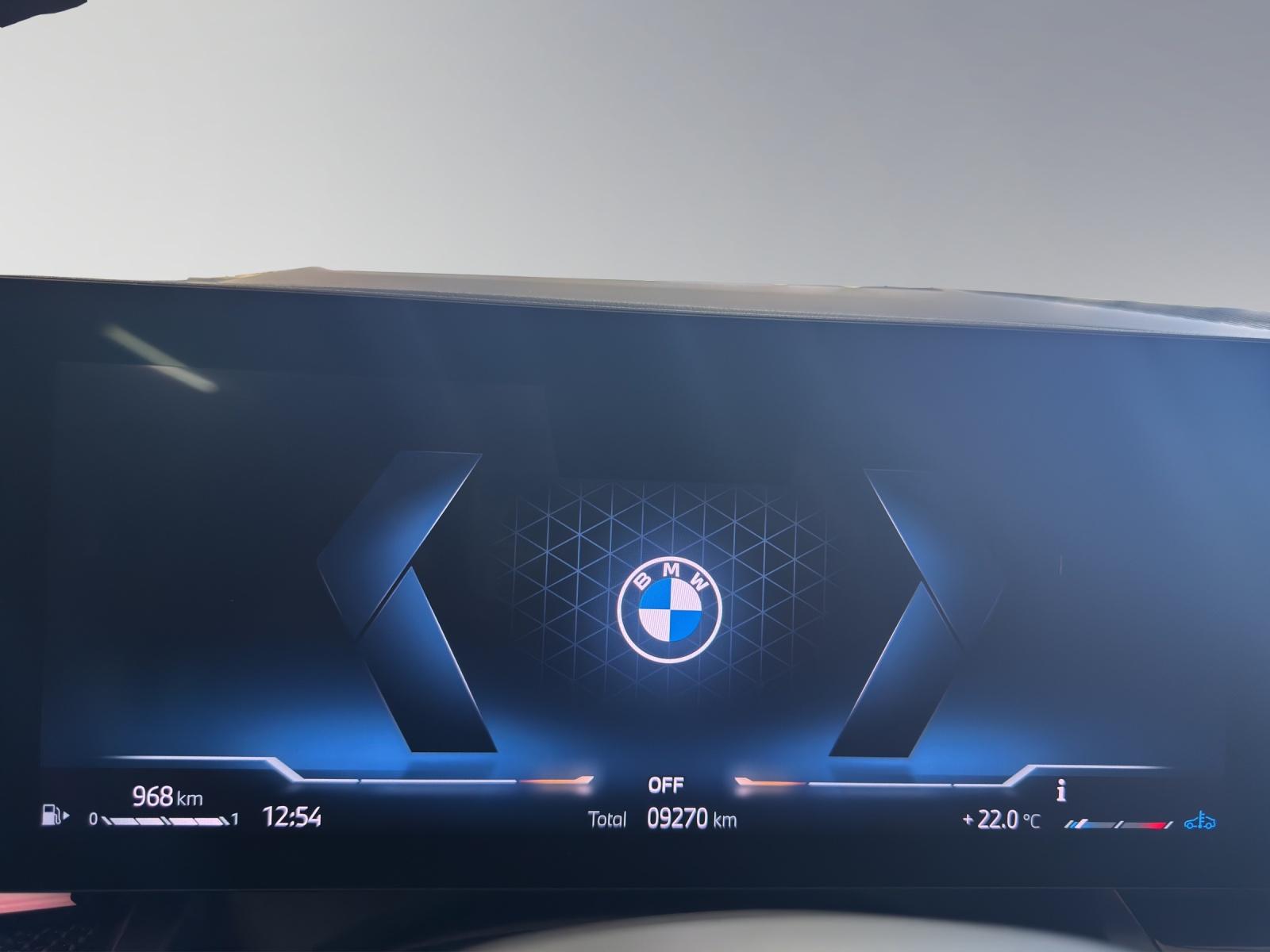 BMW 520d xDrive Touring-image-6