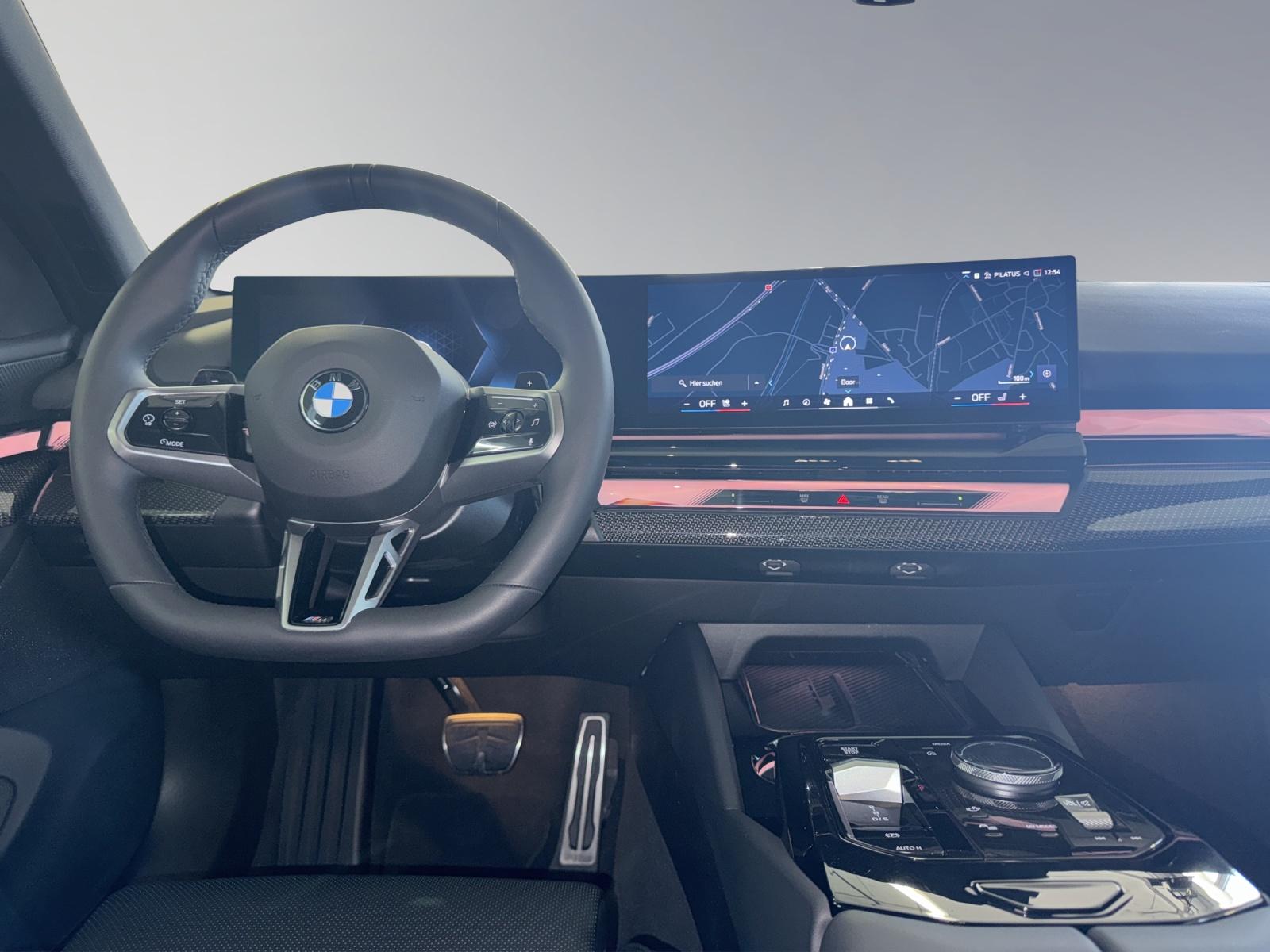 BMW 520d xDrive Touring-image-9