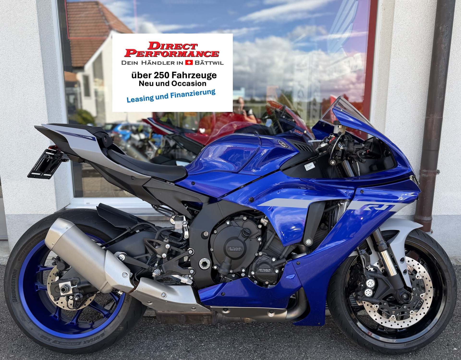 YAMAHA YZF-R1 ABS-image-0