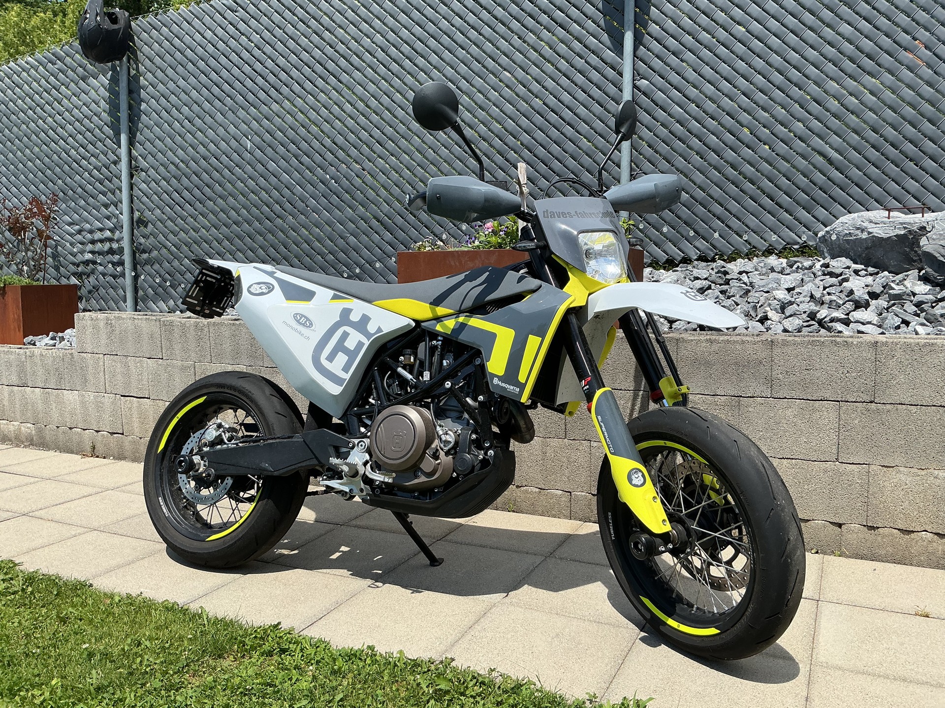 HUSQVARNA 701 Supermoto-image-0