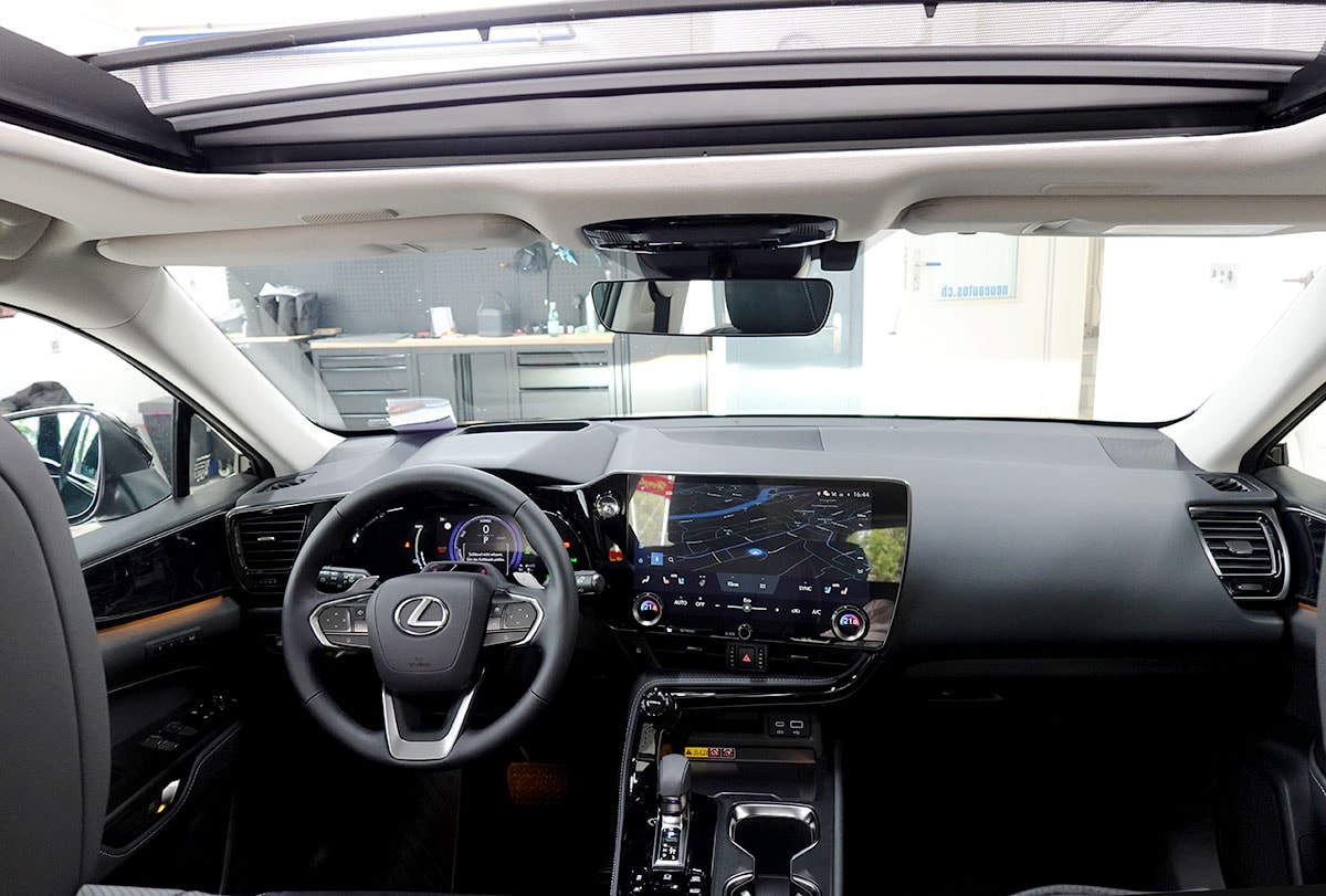 LEXUS NX 450h+ E-FOUR Comfort Pack Interieur, Panorama-image-8