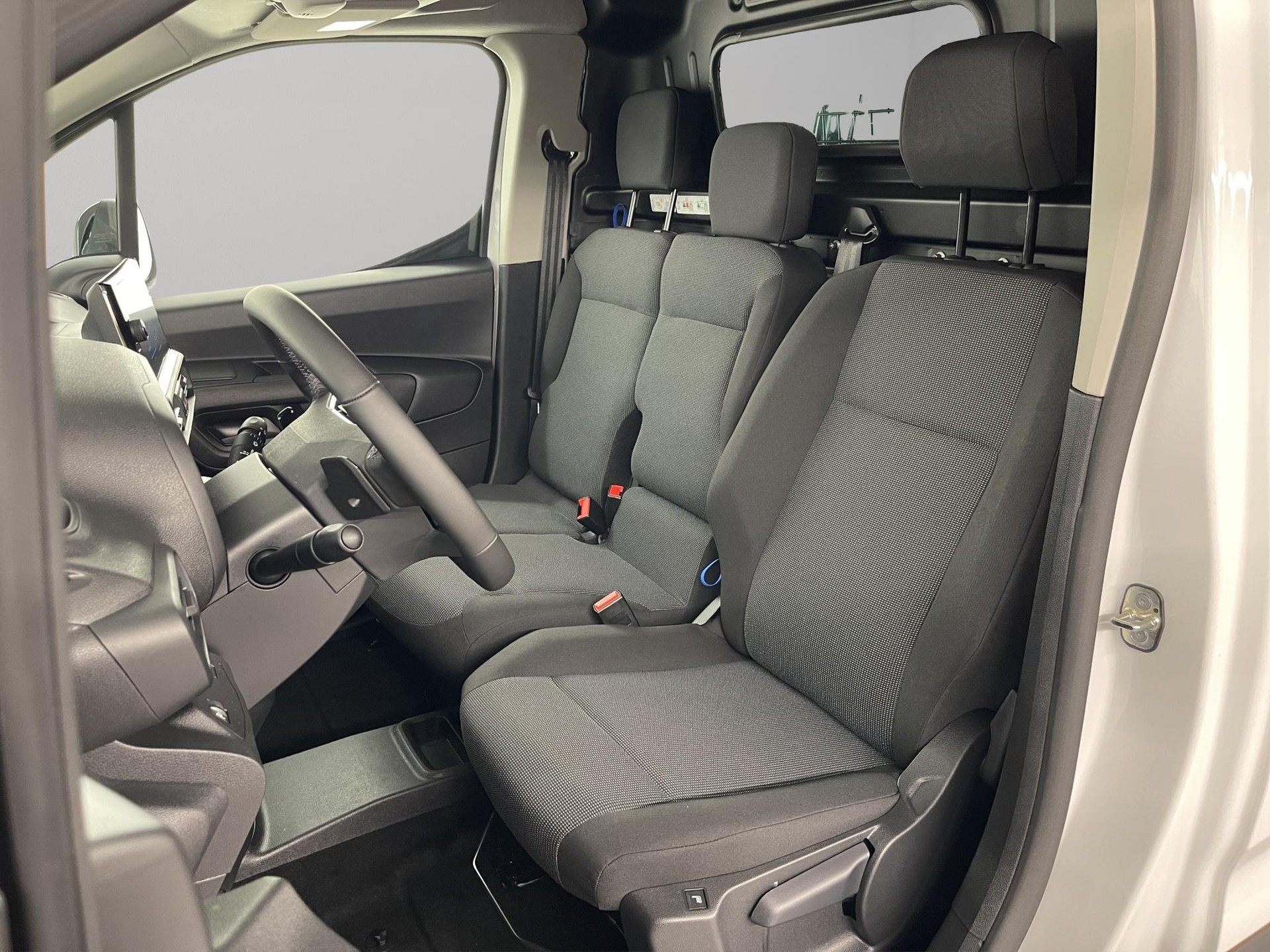 OPEL Combo Cargo 2.4 t 1.5 D S/S 4x4-image-6