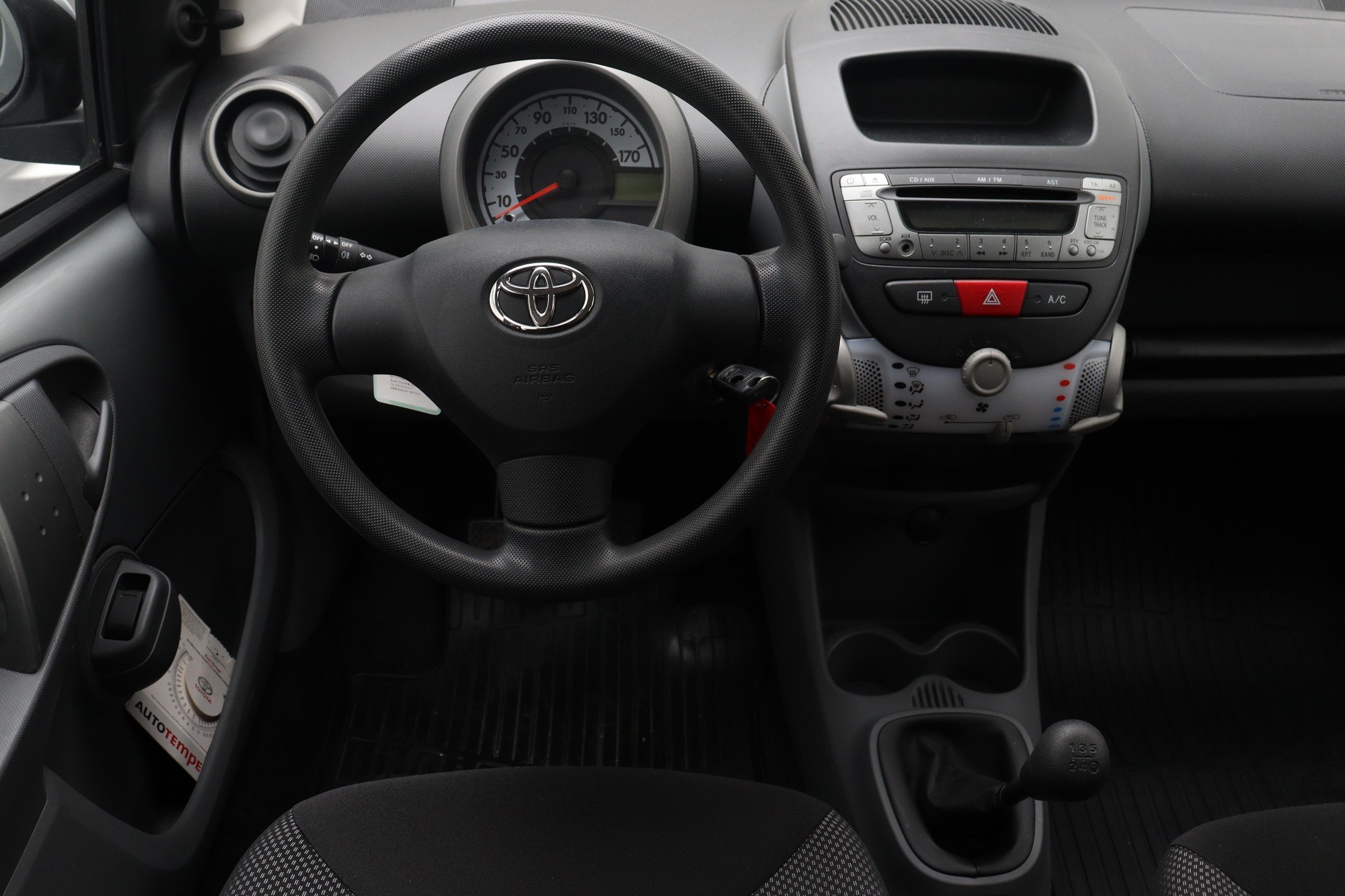 TOYOTA Aygo 1.0 VVT-i Linea Luna-image-7