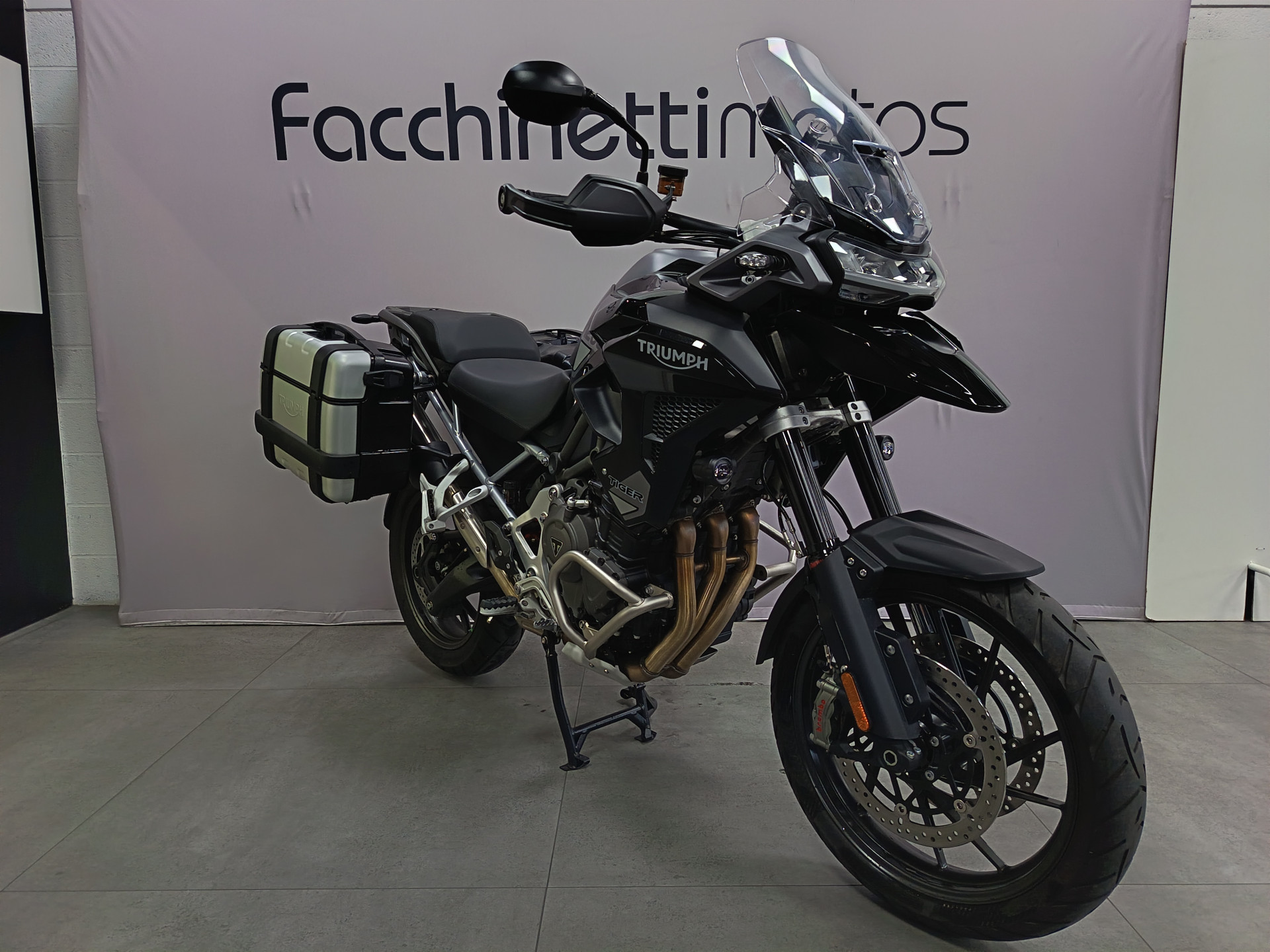 TRIUMPH Tiger 1200 GT Pro-image-1