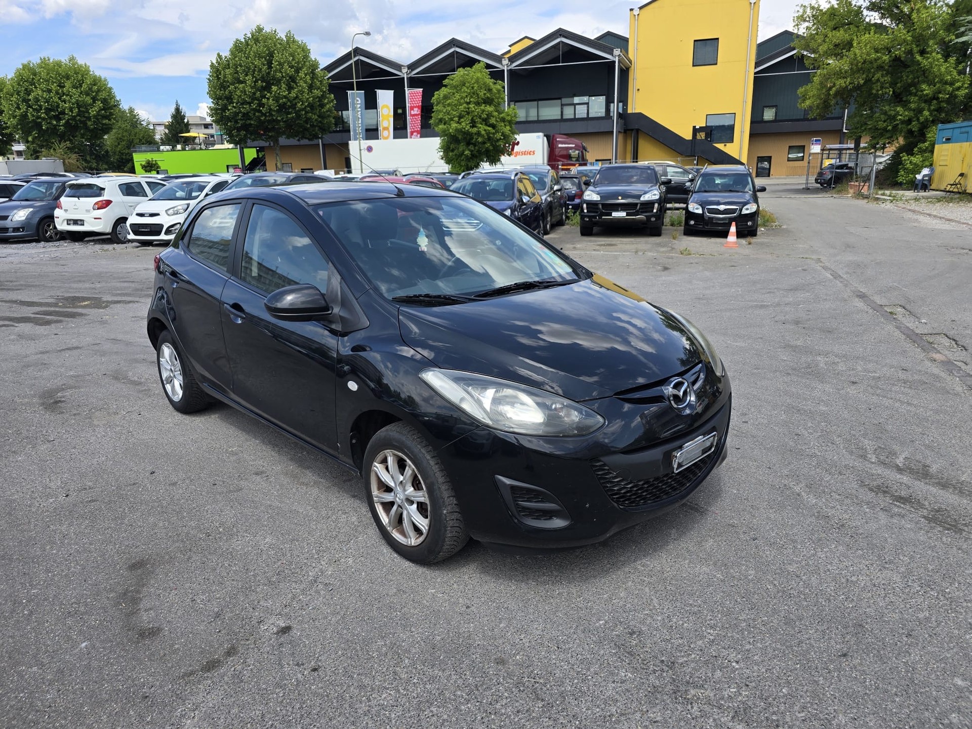 MAZDA 2 1.3i 16V Confort-image-1