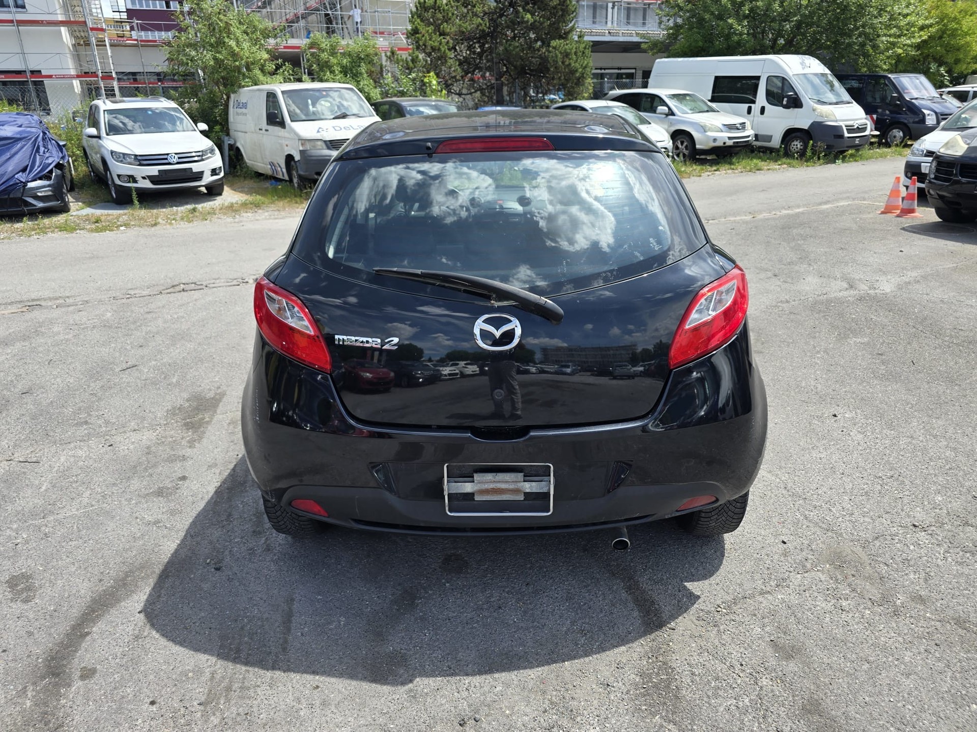 MAZDA 2 1.3i 16V Confort-image-2