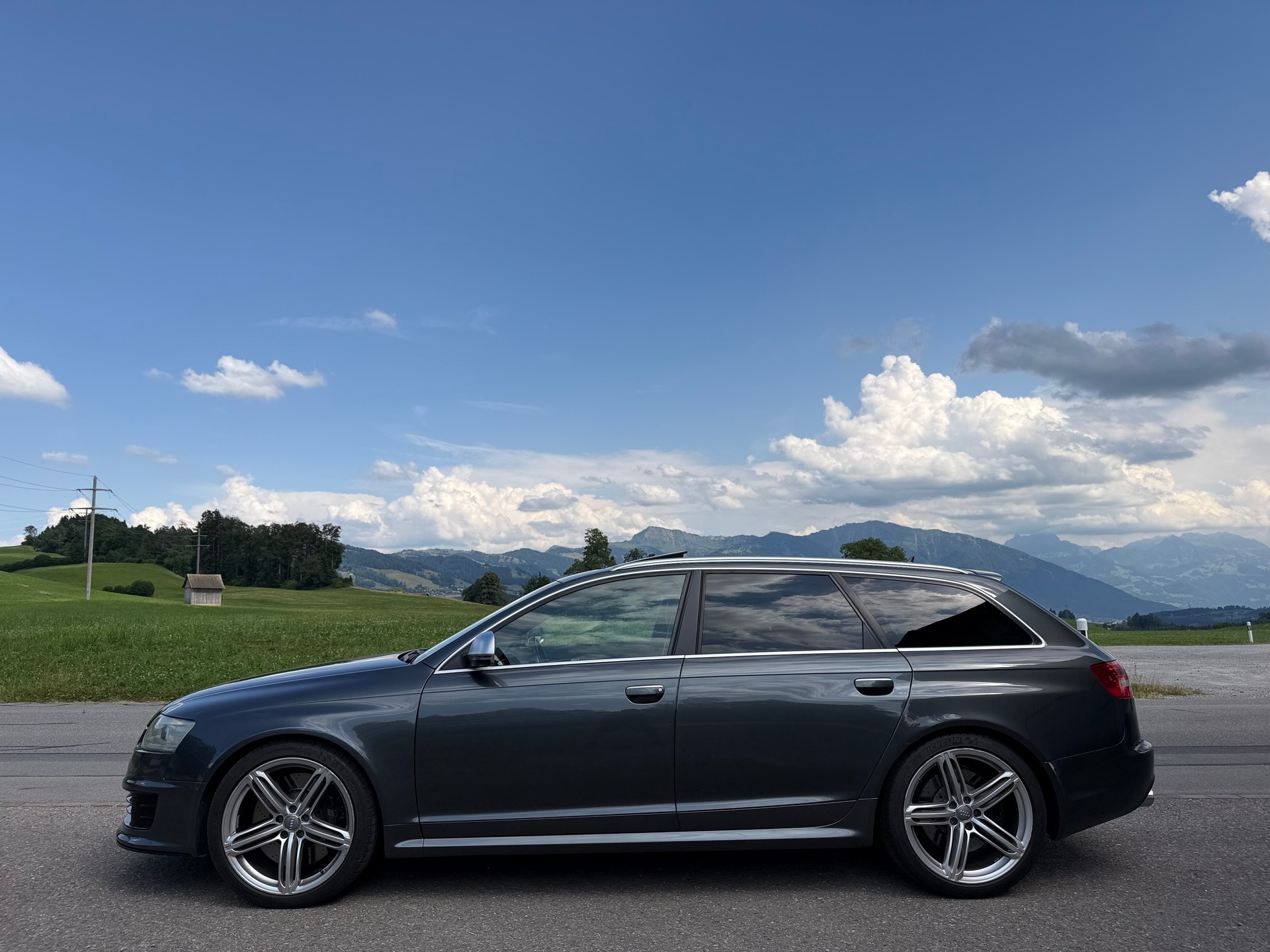 AUDI RS6 Avant 5.0 TFSI V10 quattro tiptronic
