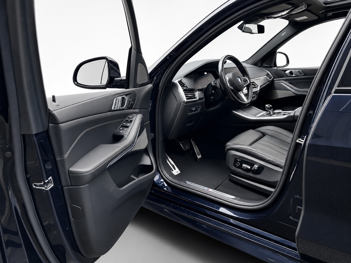 BMW X5 40d xDrive SAG CH FAHRZEUG-image-6