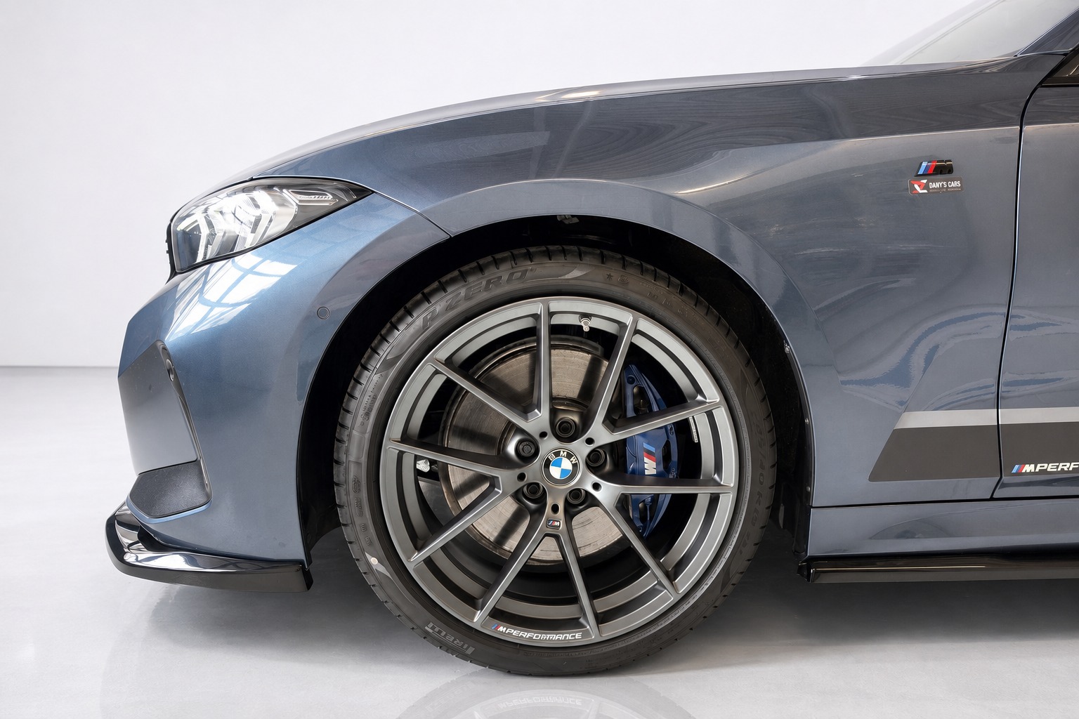 BMW M340i xDrive 48V Steptronic M-Performance-showroom-element-1