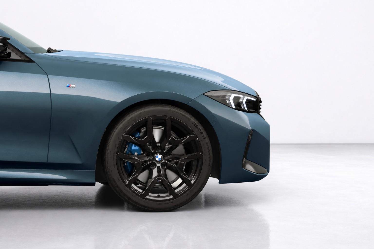 BMW M340i xDrive 48V Steptronic M Sport-showroom-element-3