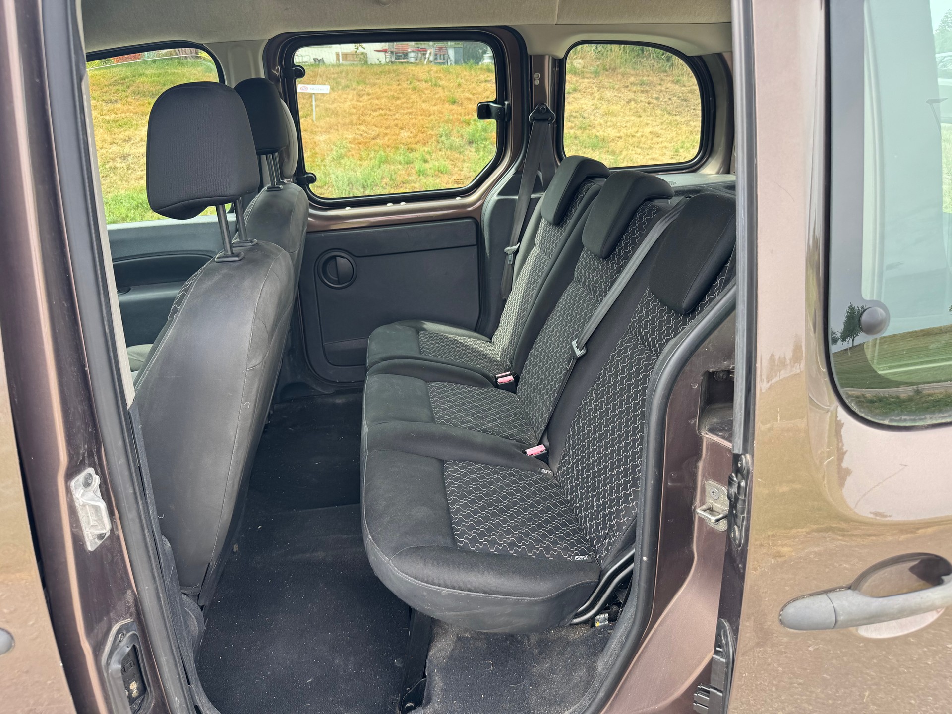 RENAULT Kangoo 1.5 dCi Expression-image-13