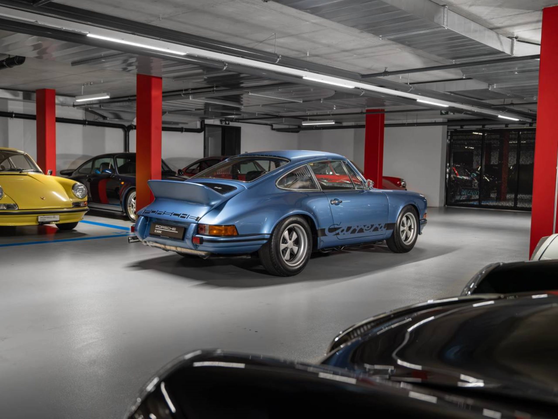PORSCHE 911 T 2.4 Coupé-image-5