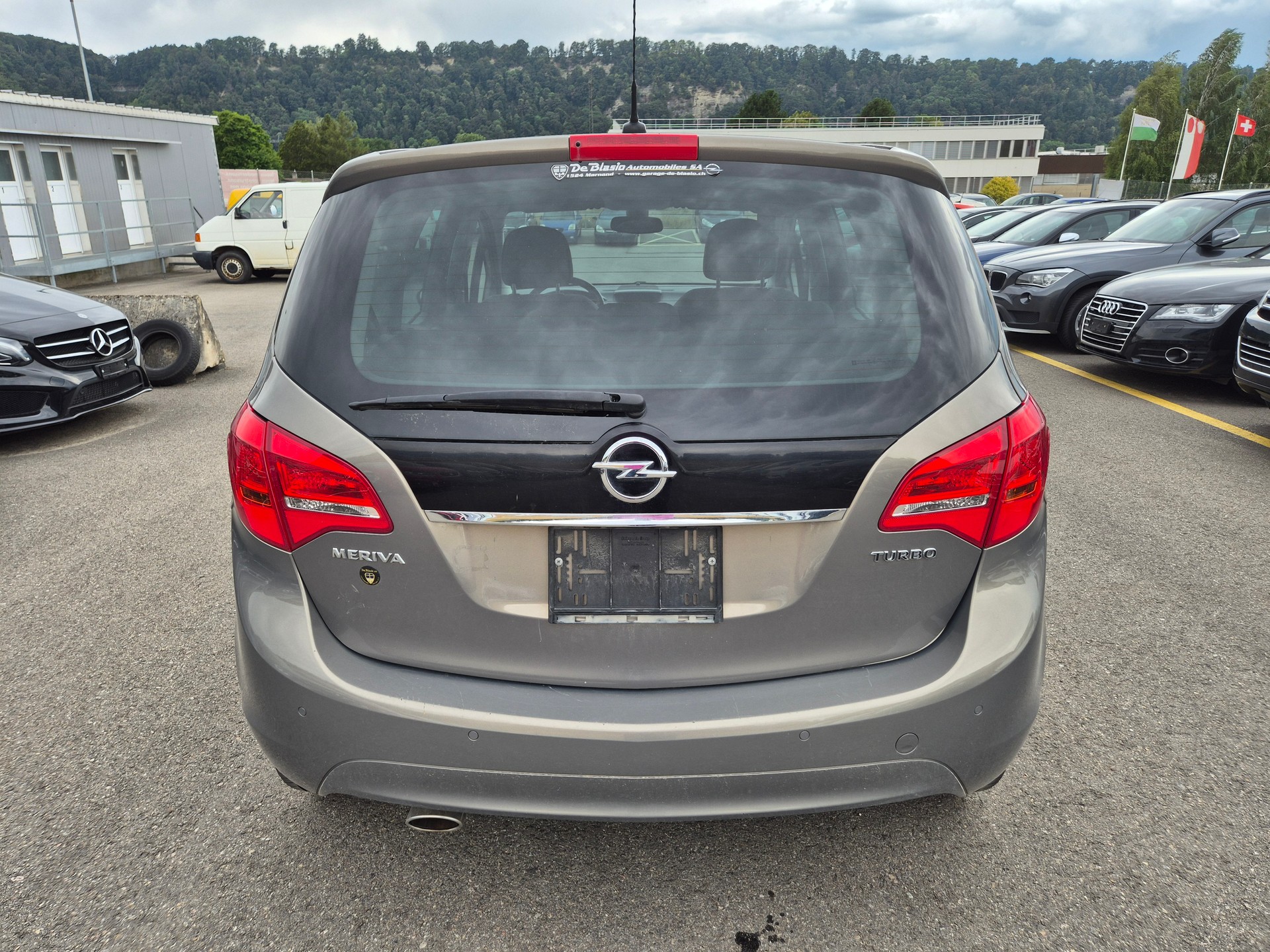 OPEL Meriva 1.4 Turbo Anniversary Edition-image-4