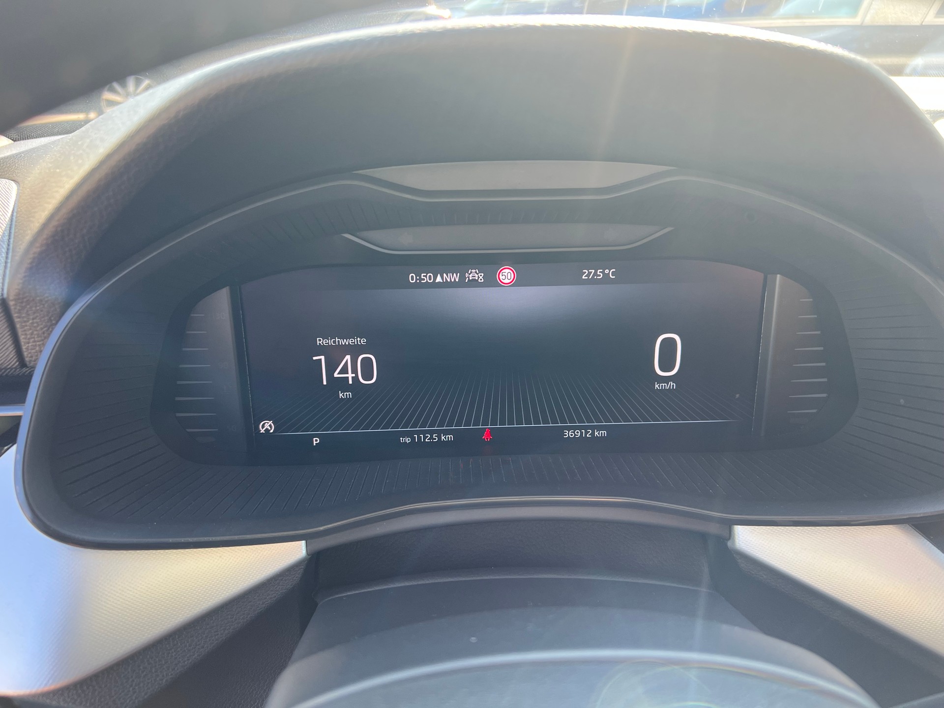 SKODA Kamiq 1.0 TSI Ambition DSG-image-22
