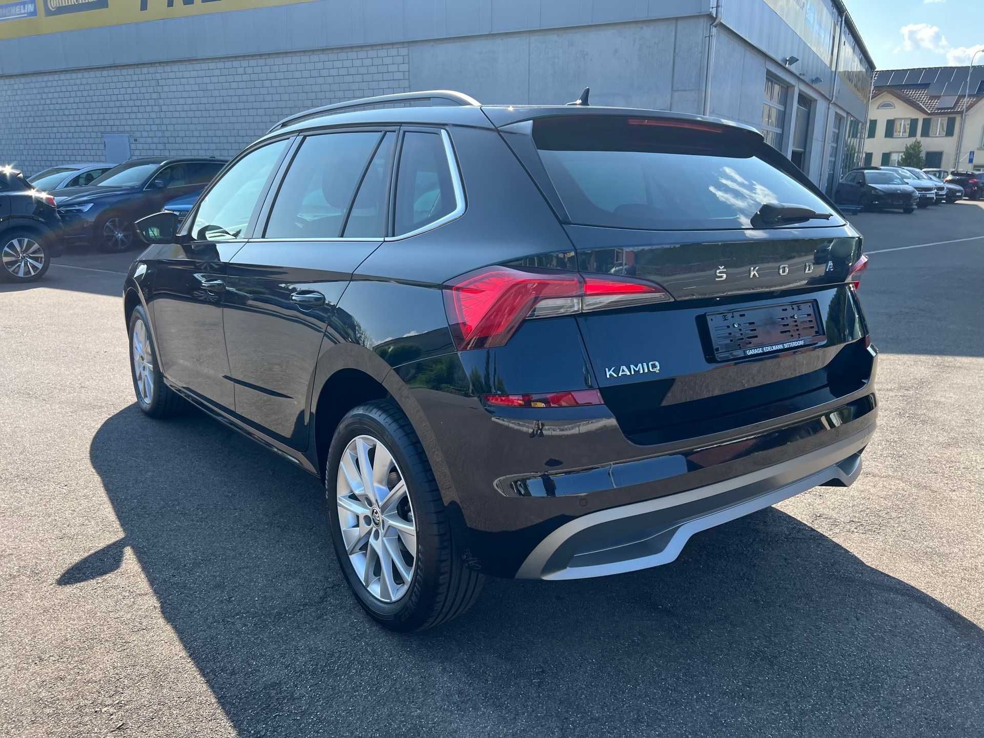 SKODA Kamiq 1.0 TSI Ambition DSG-image-12