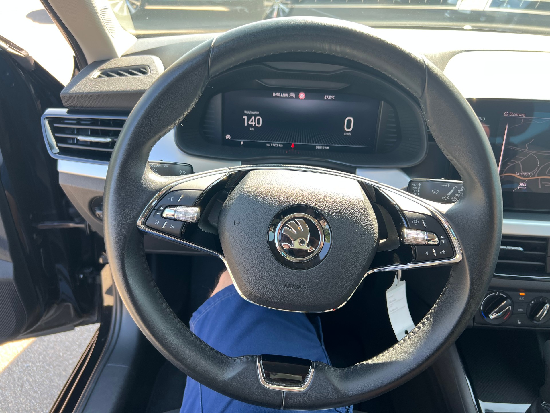 SKODA Kamiq 1.0 TSI Ambition DSG-image-25