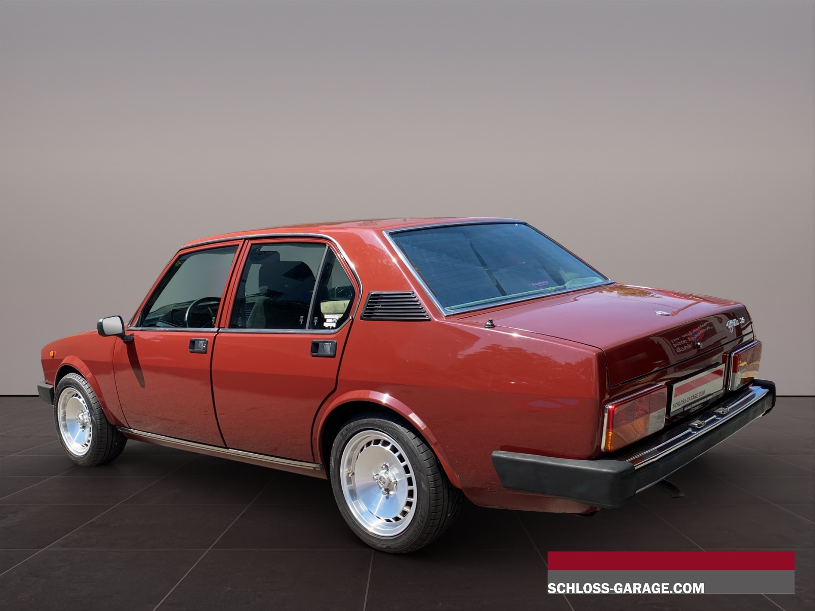 ALFA ROMEO ALFETTA 2.0l-showroom-element-3