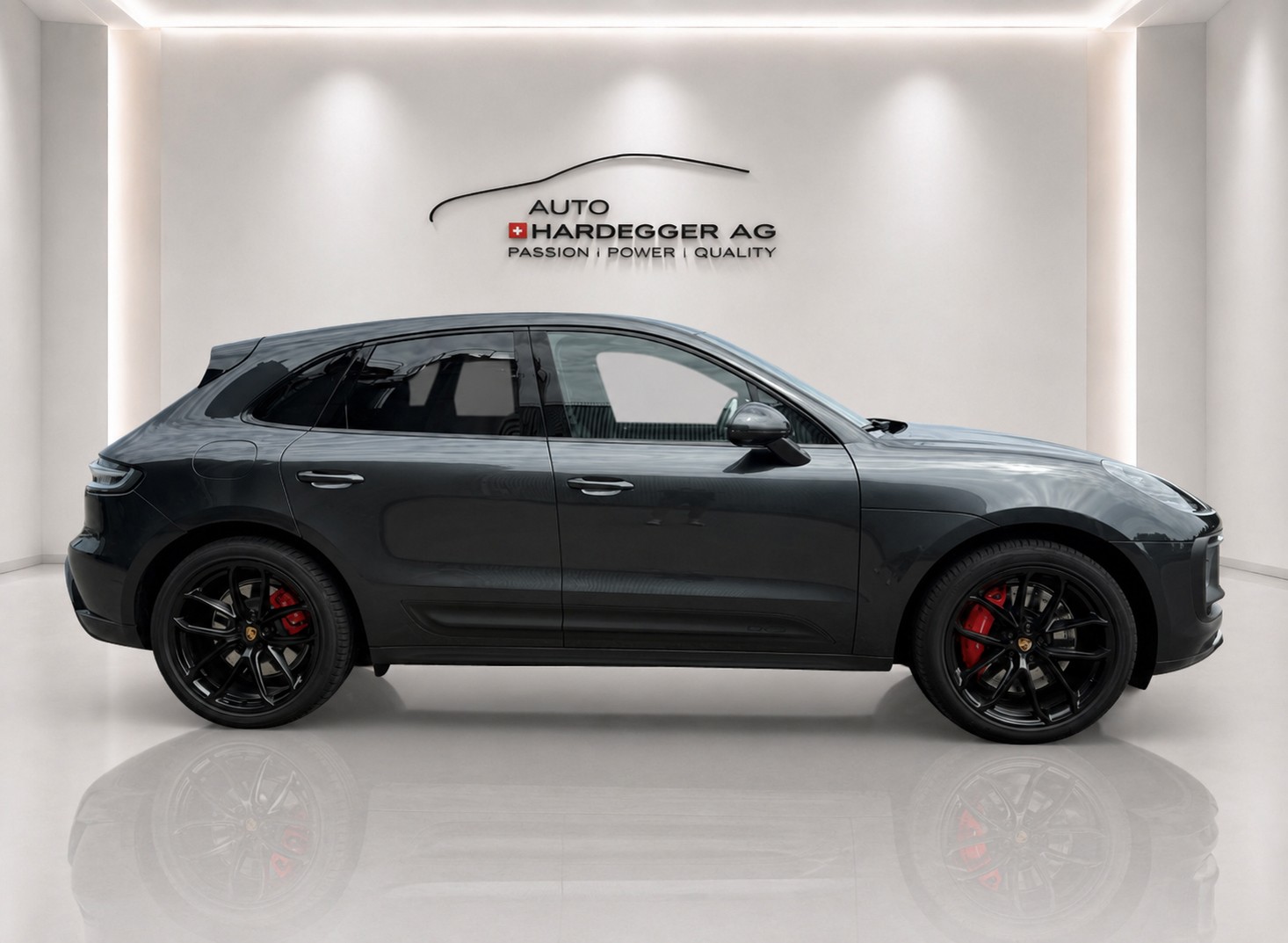 PORSCHE Macan GTS PDK inkl. Vollgarantie-showroom-element-2
