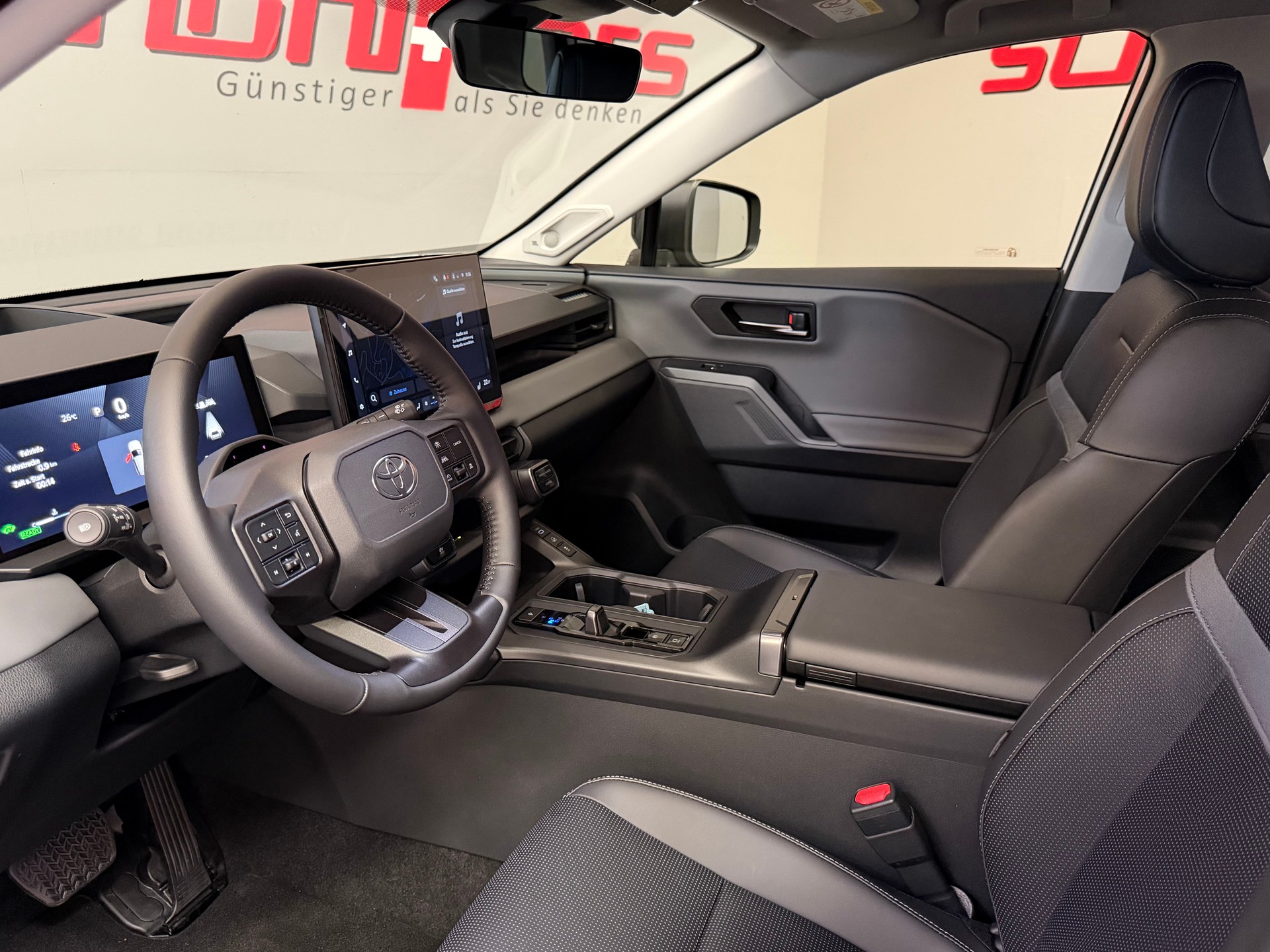 TOYOTA RAV-4 2.5 HSD Premium e-CVT AWD-image-15