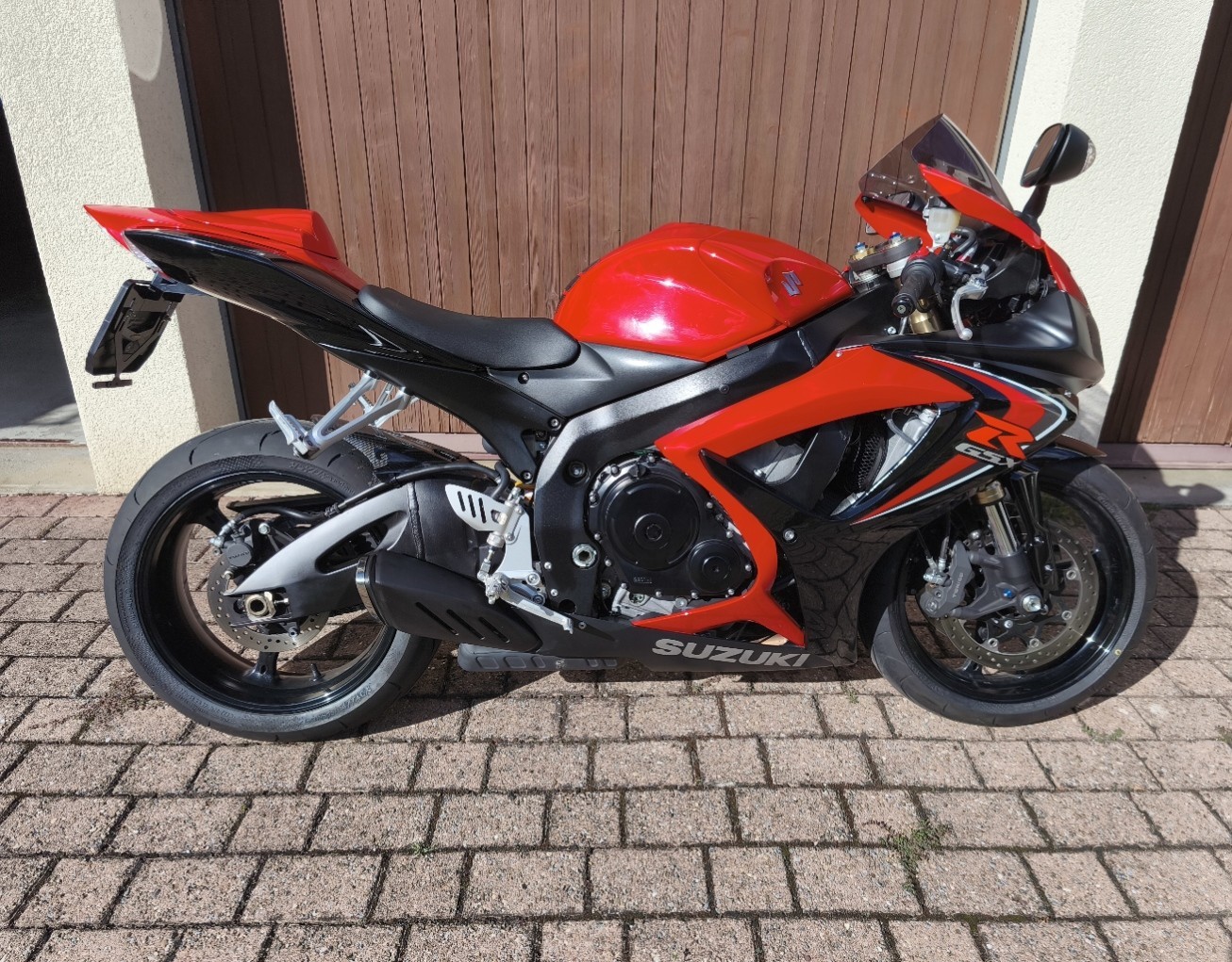 SUZUKI GSX-R 600 K6