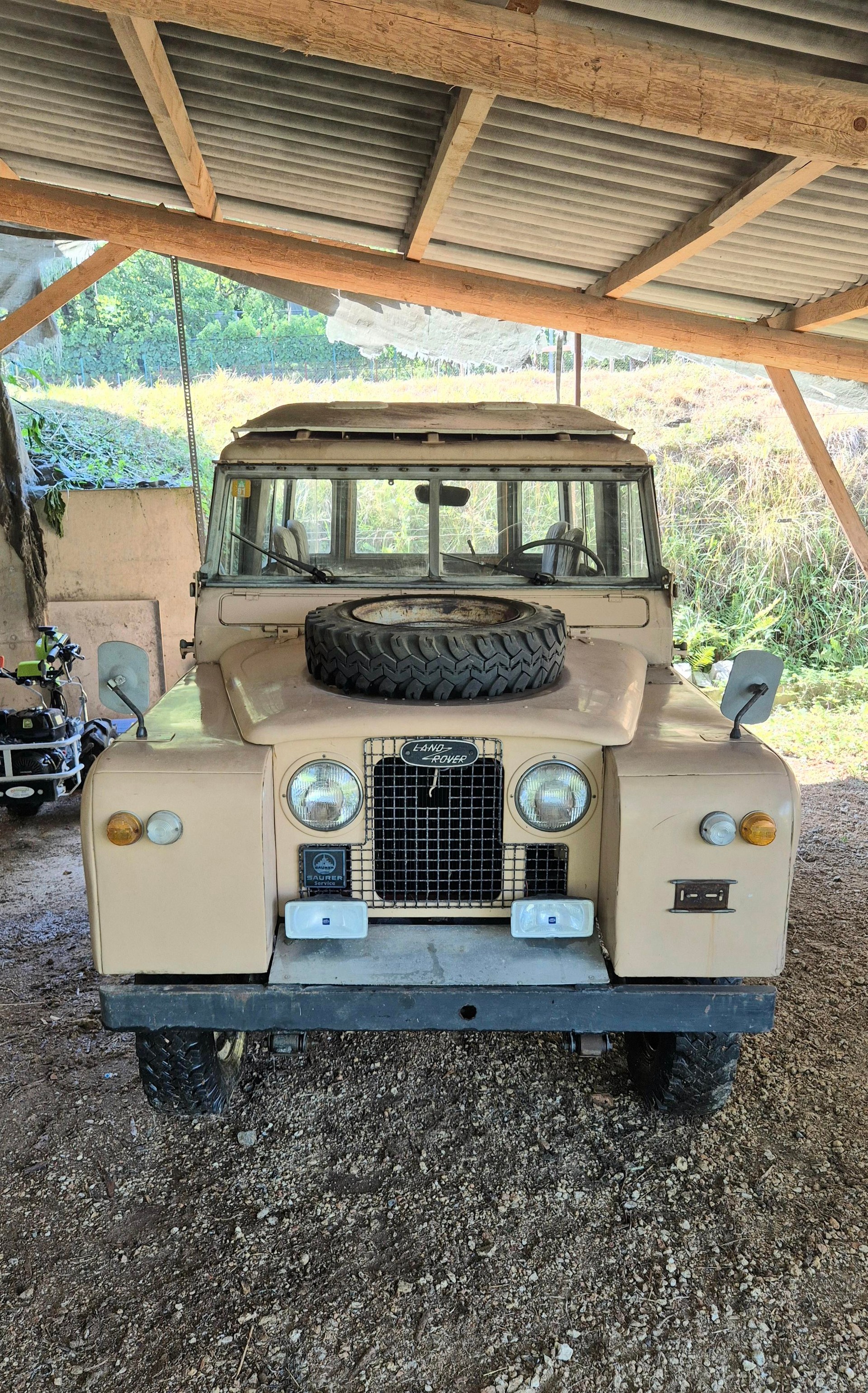 LAND ROVER Serie II A