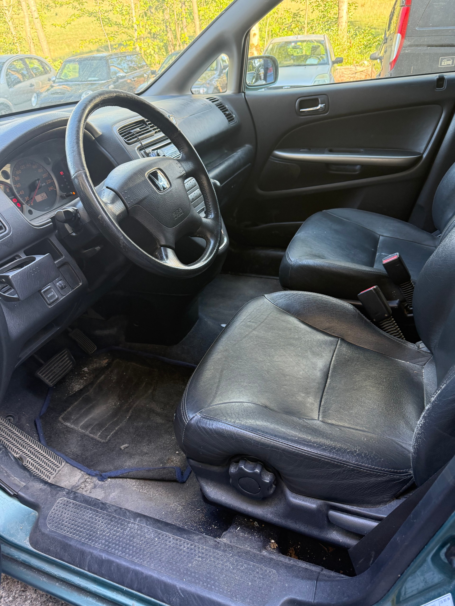 HONDA Stream 2.0i ES (Sport)-image-5