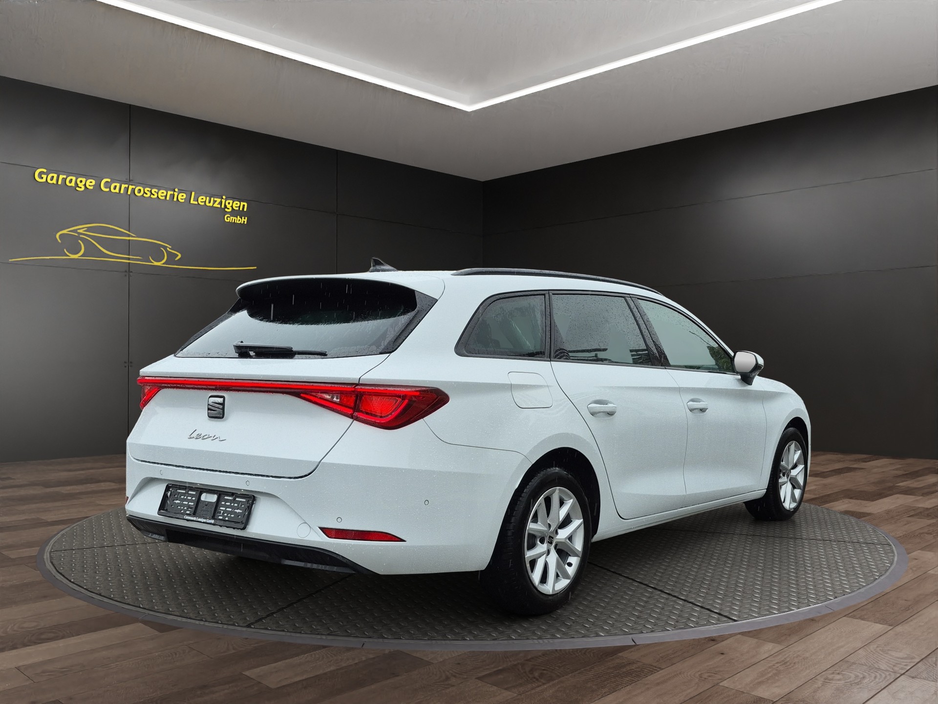SEAT Leon ST 2.0 TDI EVO DSG Style-image-3