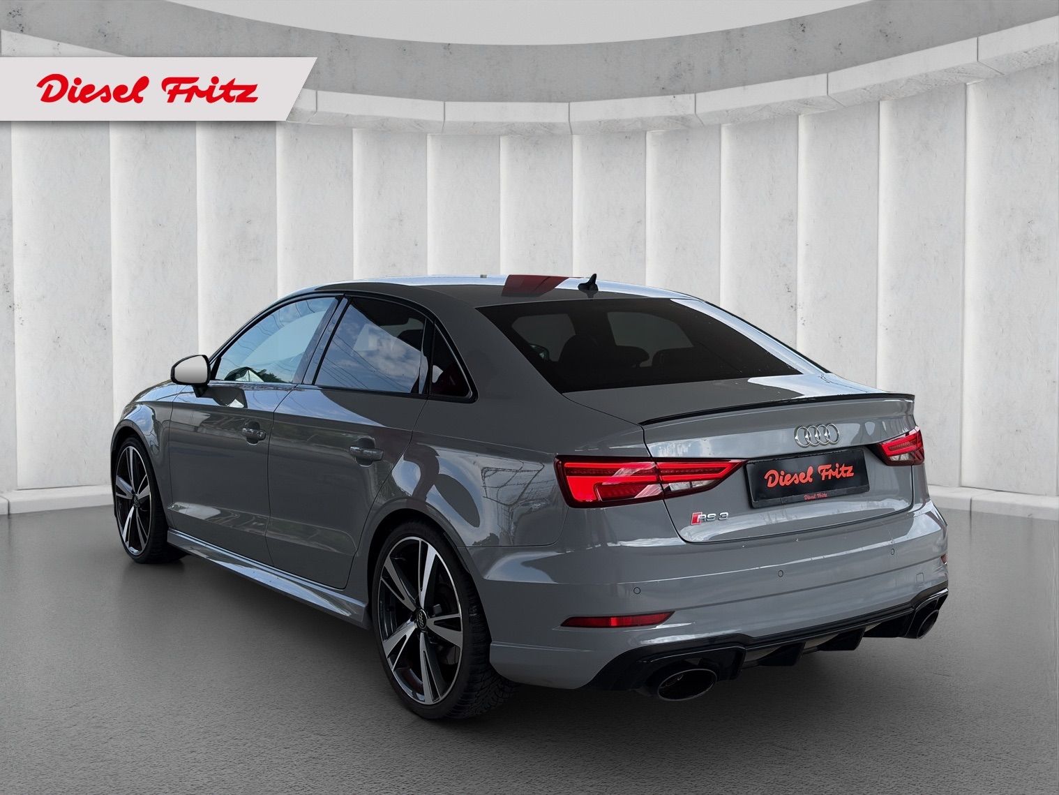 AUDI RS3 Limousine 2.5 TSI quattro S-tronic-showroom-element-2