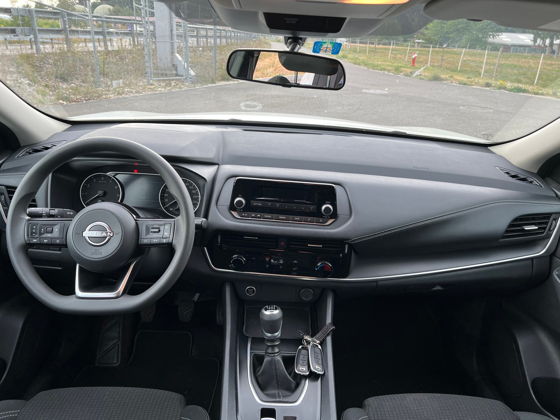 NISSAN Qashqai 1.3 DIG-T MHEV N-Connecta-image-6