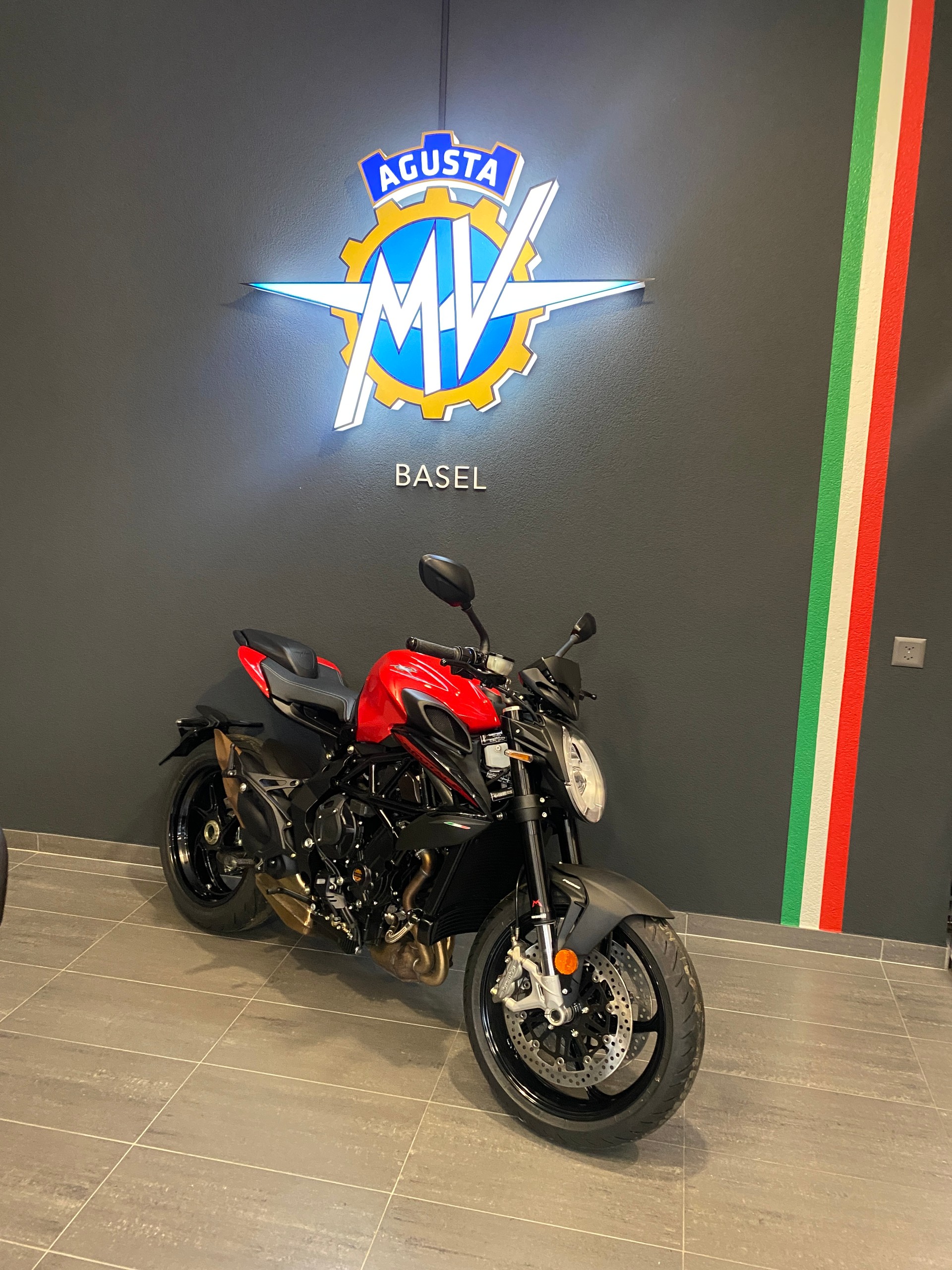 MV AGUSTA Brutale 800 Rosso 35 kW-image-0