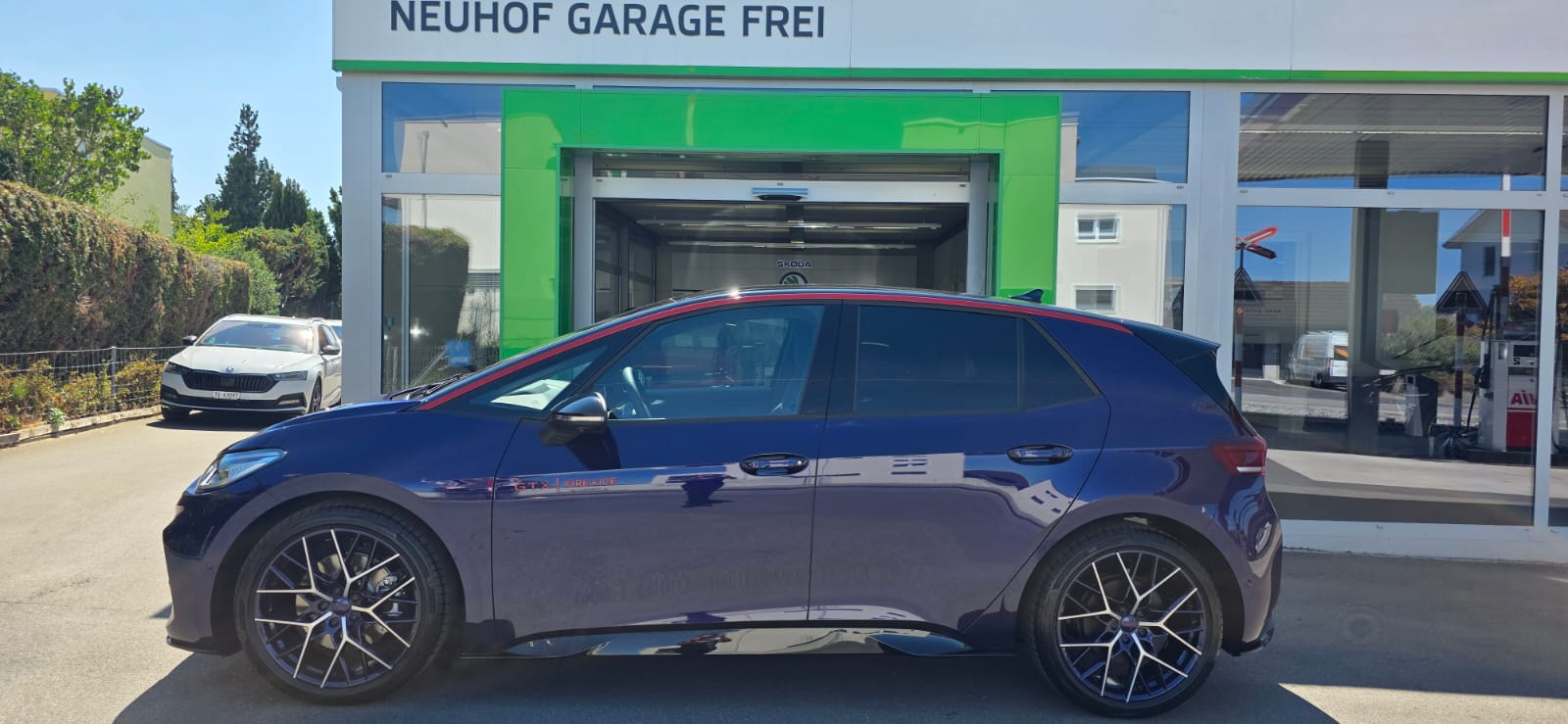 VW ID.3 GTX Performance 79 kWh GTX Fire+Ice-showroom-element-1