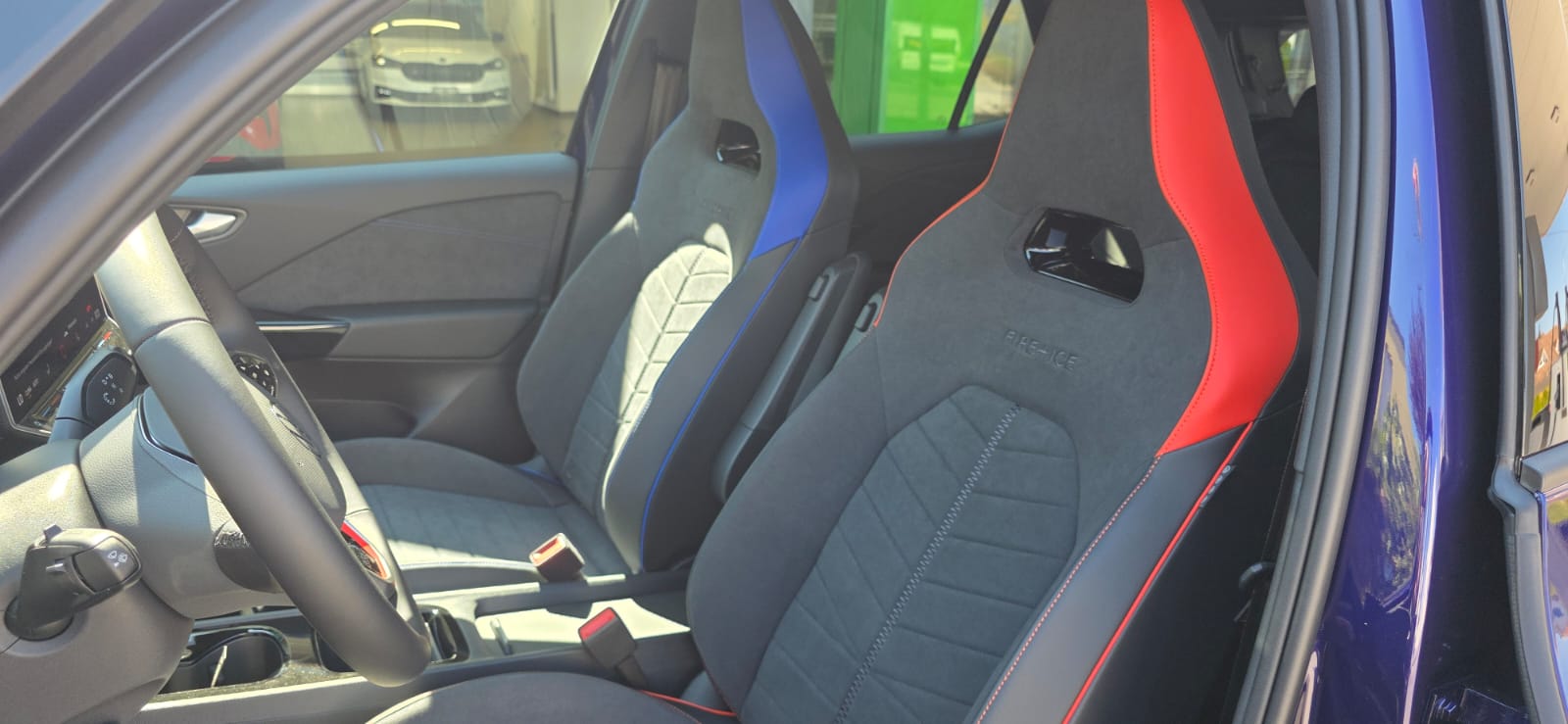 VW ID.3 GTX Performance 79 kWh GTX Fire+Ice-image-10