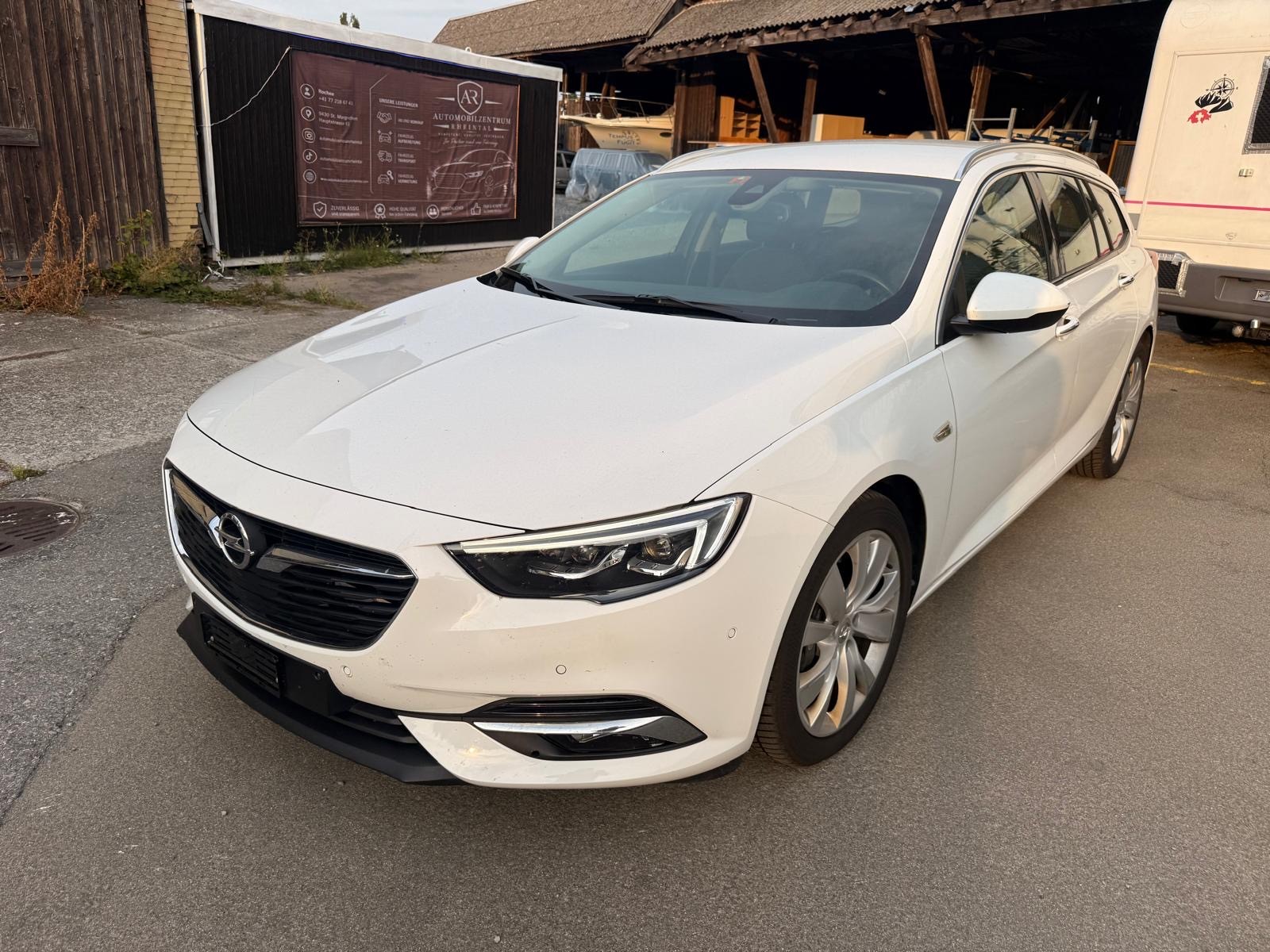 OPEL Insignia 2.0 T Sports Tourer Excellence 4WD Automat.