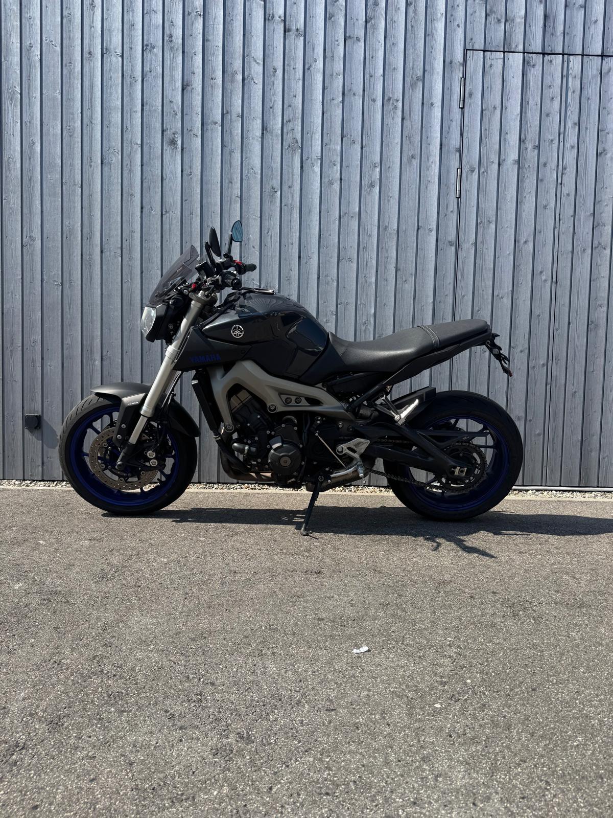 YAMAHA MT-09 ABS-image-3