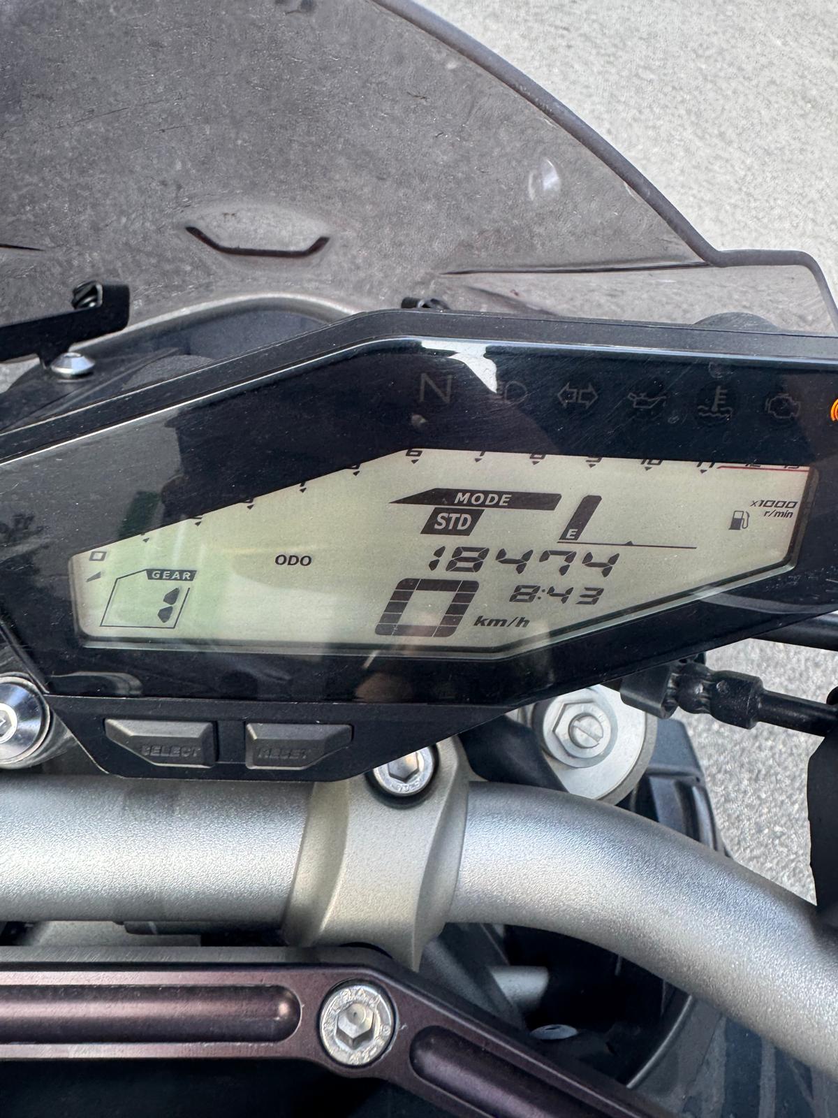 YAMAHA MT-09 ABS-image-5