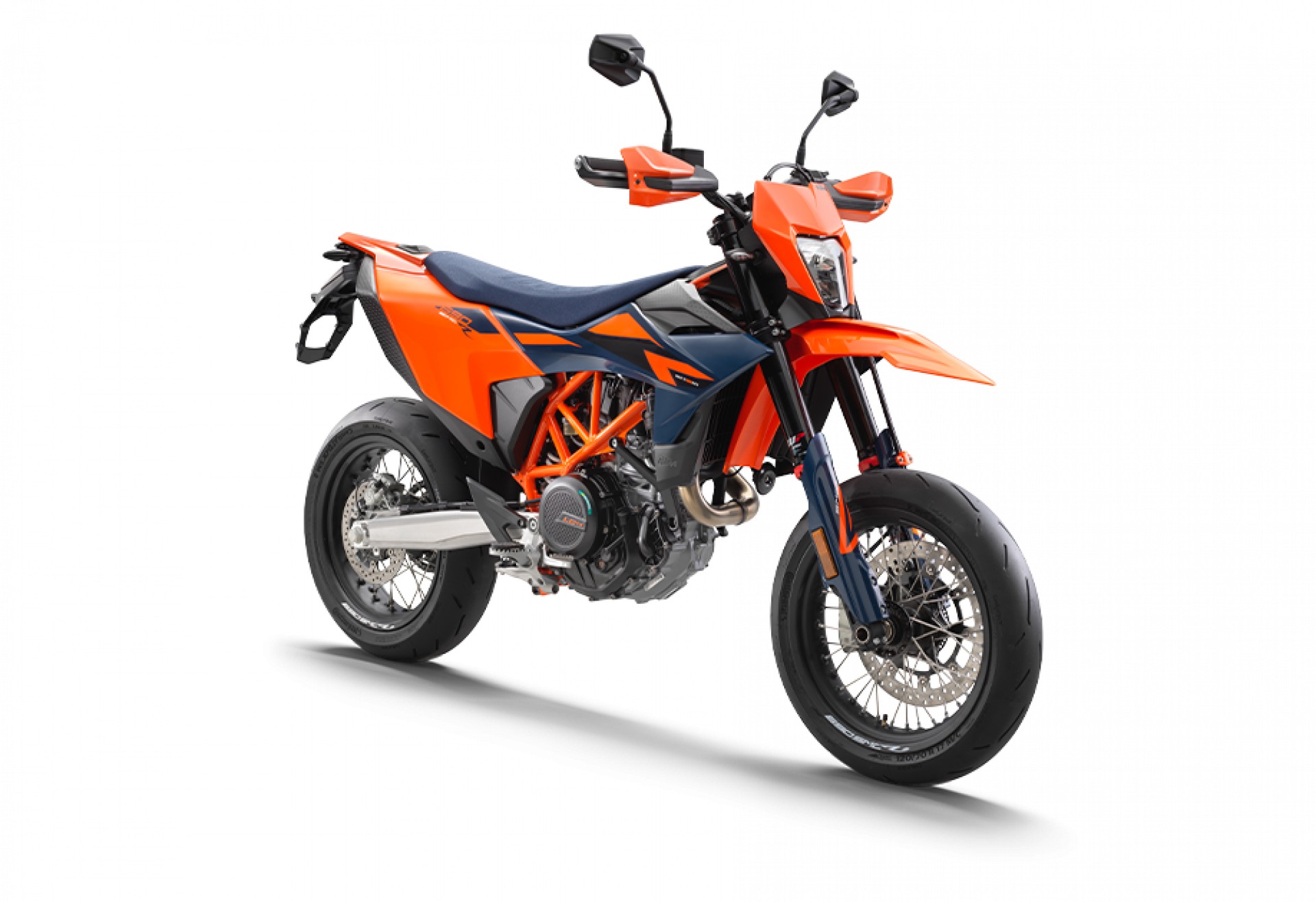 KTM 690 SMC R Supermoto-image-0