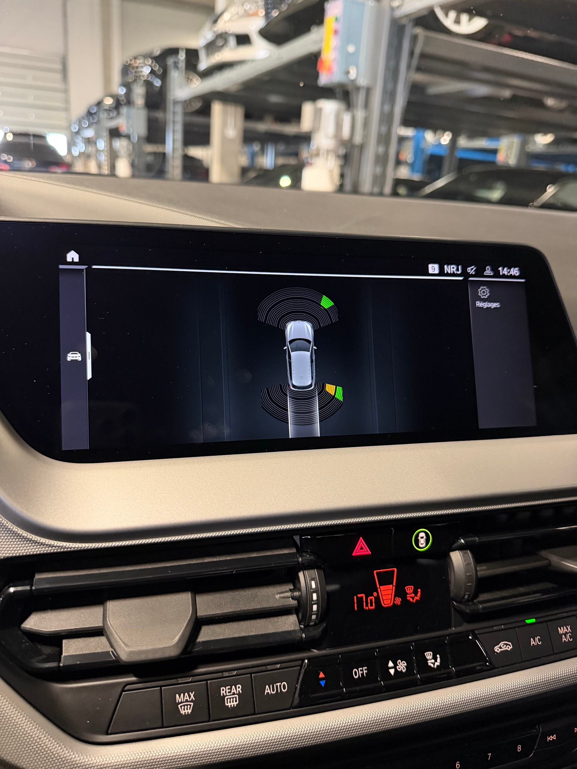 BMW 116d Steptronic Advantage-image-12