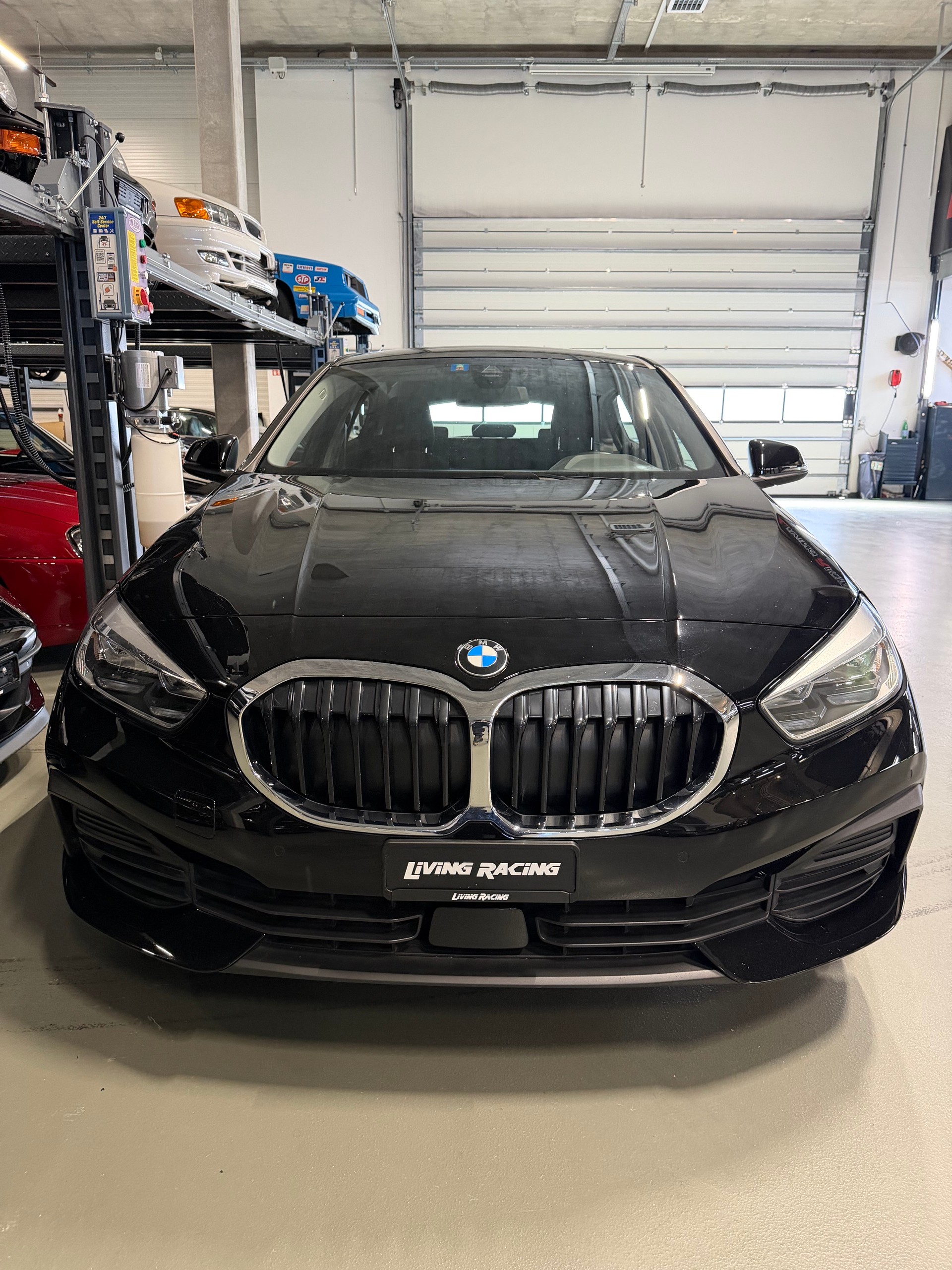 BMW 116d Steptronic Advantage-image-4