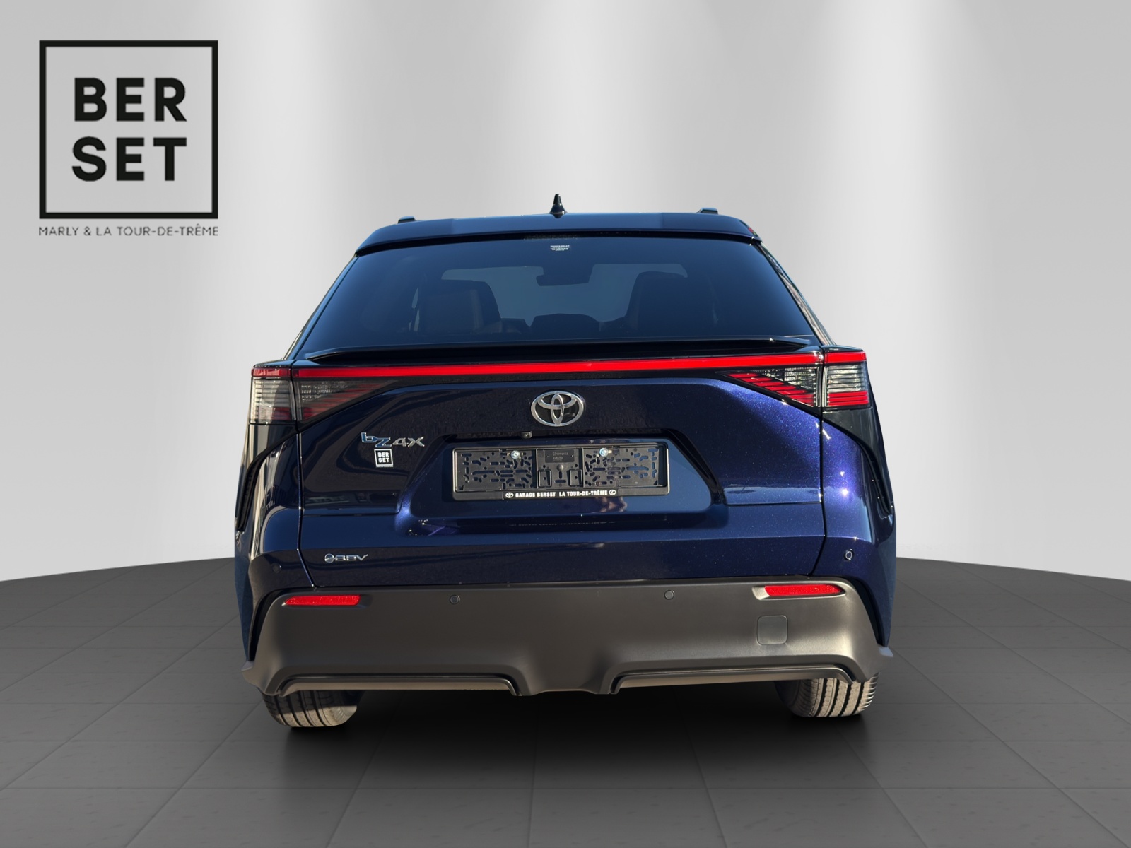 TOYOTA bZ4X Style-showroom-element-3