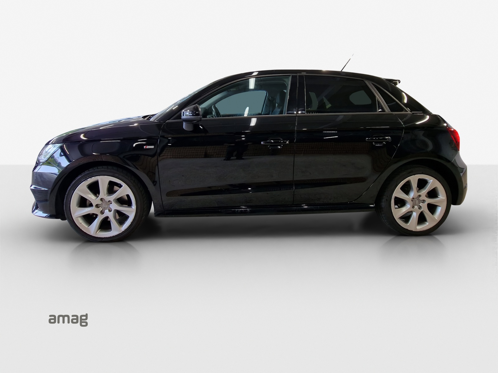 AUDI A1 Sportback 1.4 TFSI Sport S-tronic-showroom-element-1