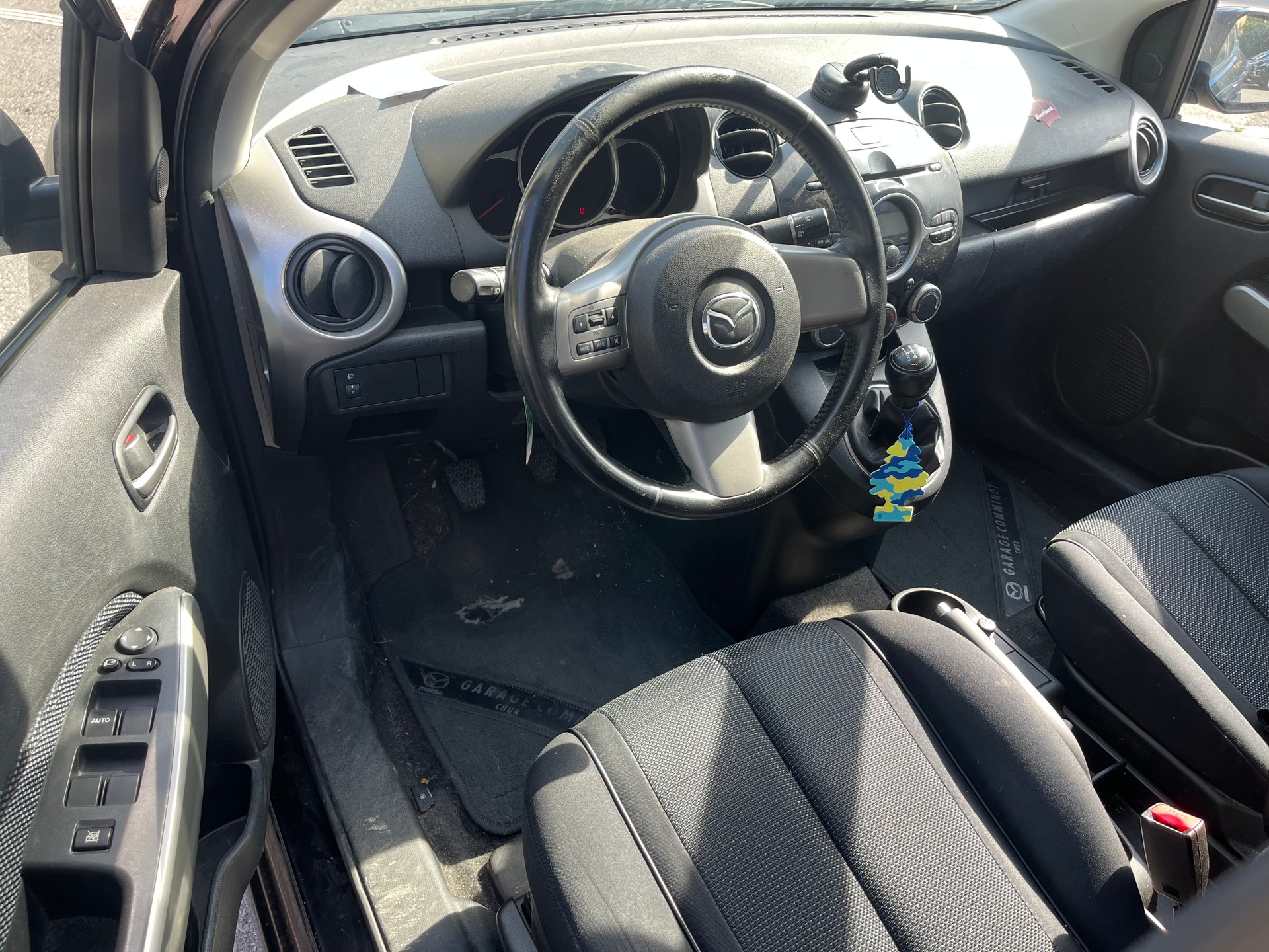 MAZDA 2 1.5i 16V Sport-image-9